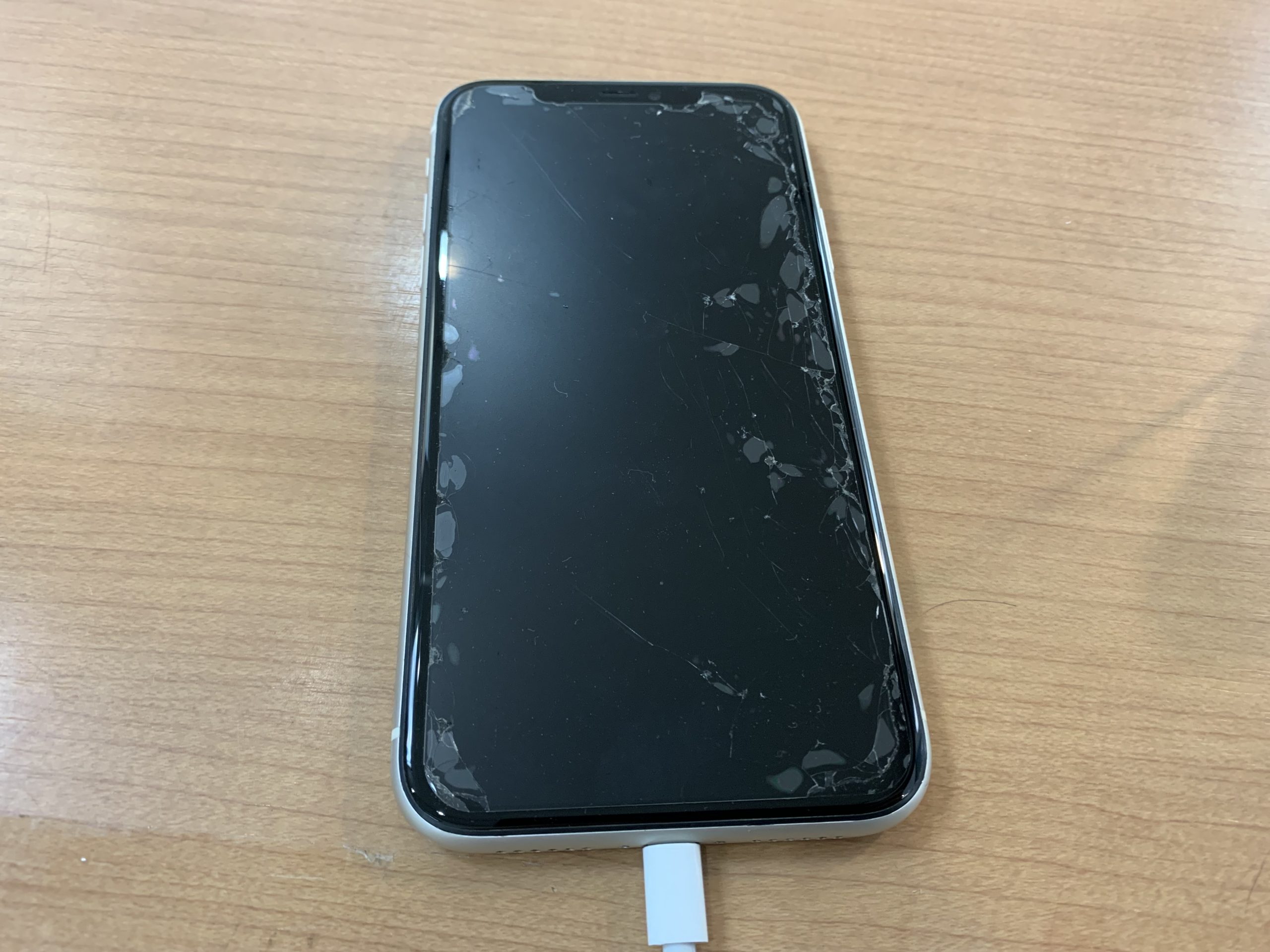 【iPhone11】起動不可 基盤復旧（本厚木）