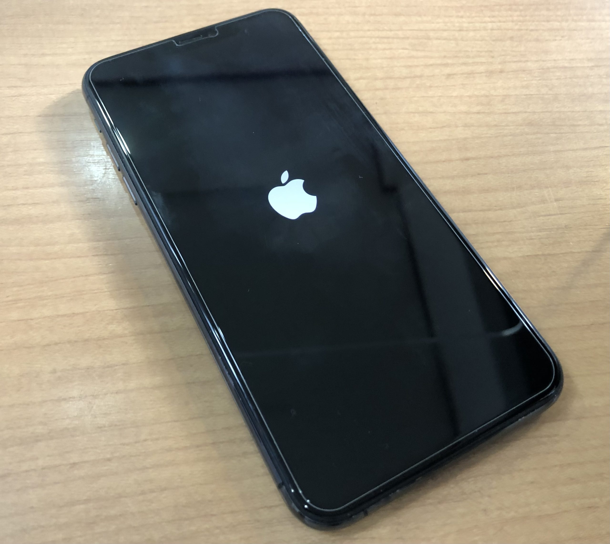 【iPhone11proMax】リンゴループ（本厚木）