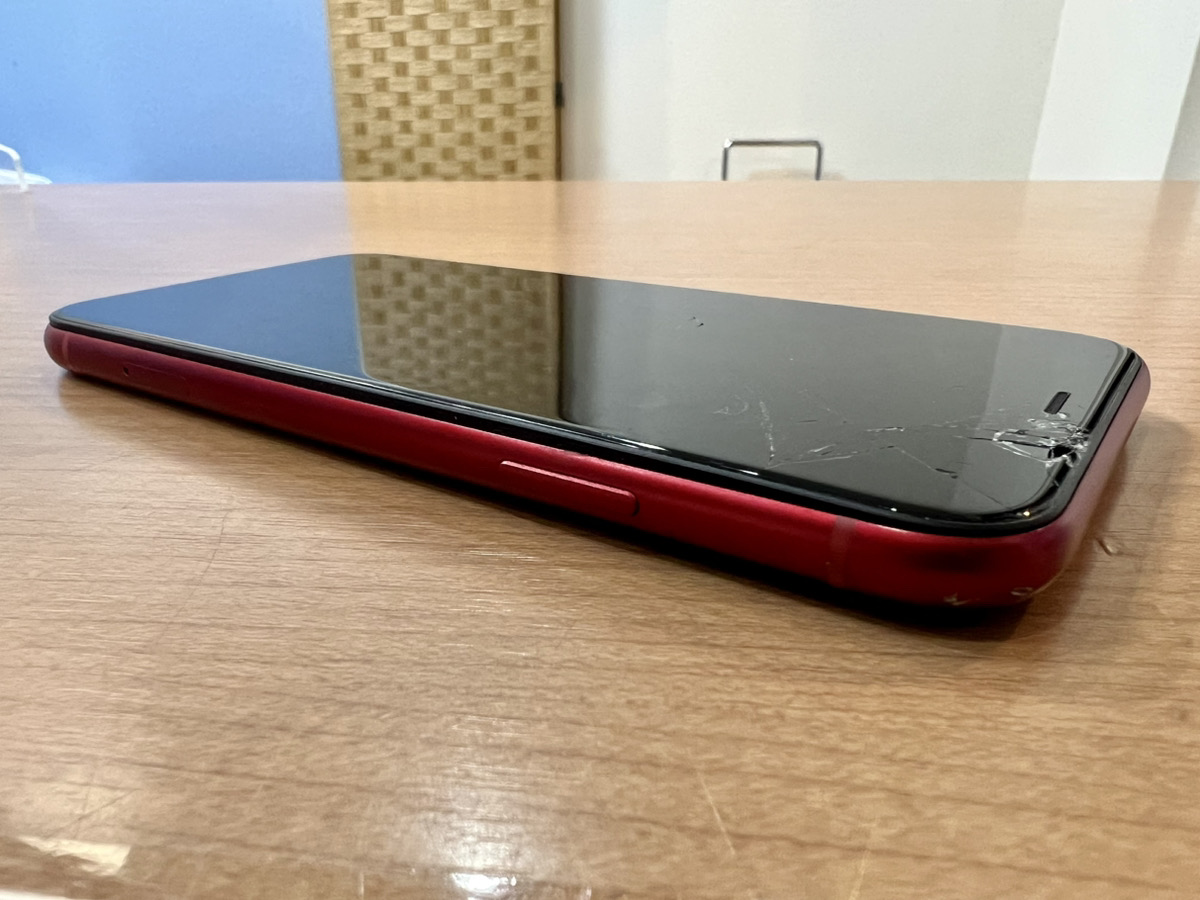 【iPhoneXR】落として液晶が剥がれた!?（本厚木）
