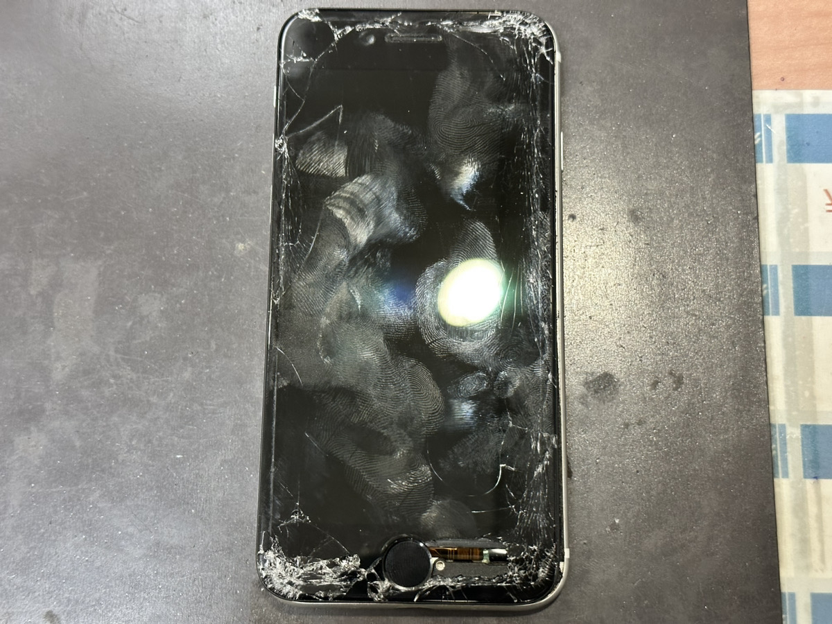 【iPhoneSE2】落下によるガラス割れ（海老名）