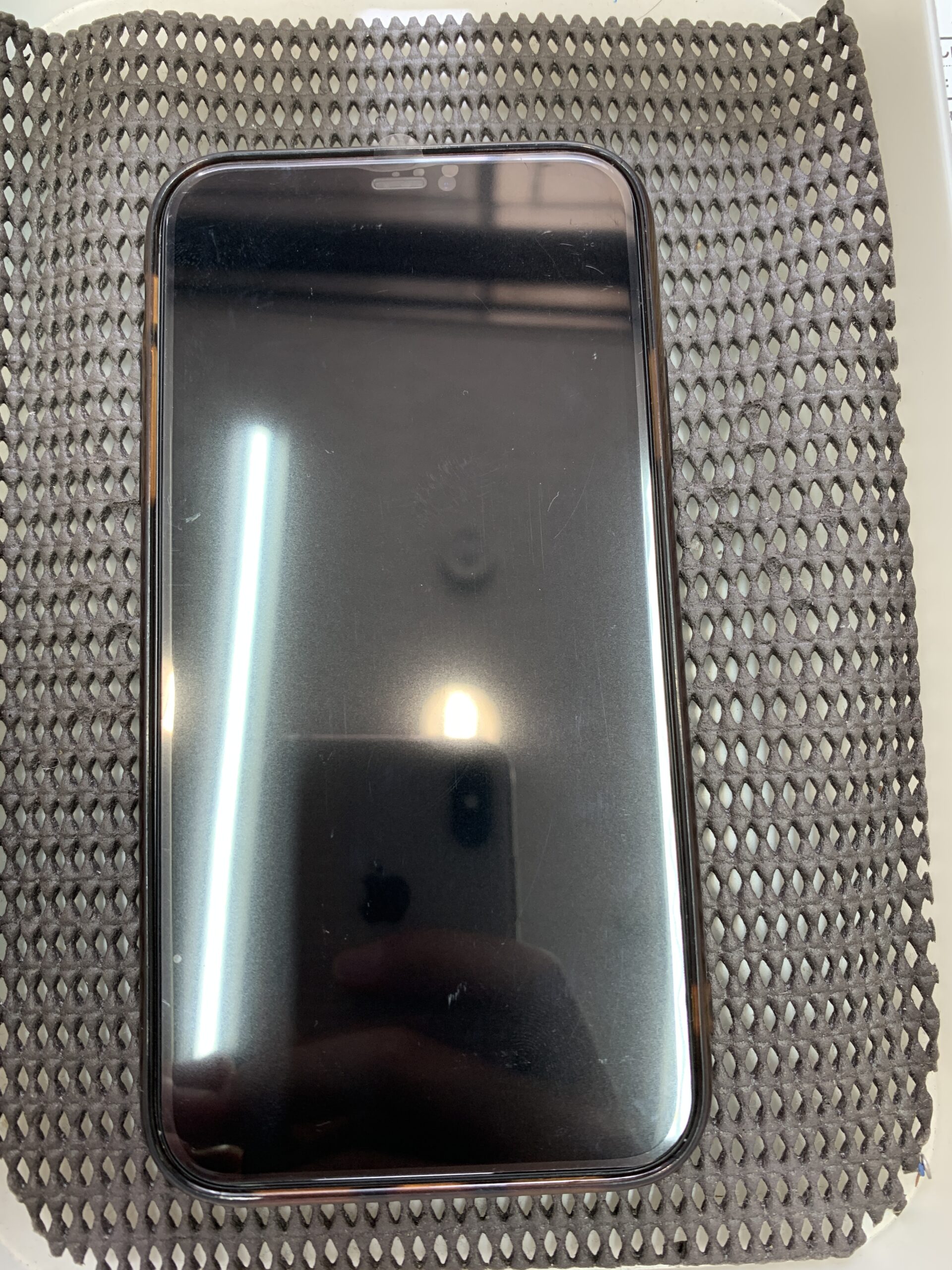 iPhone11 パネル交換【練馬店】