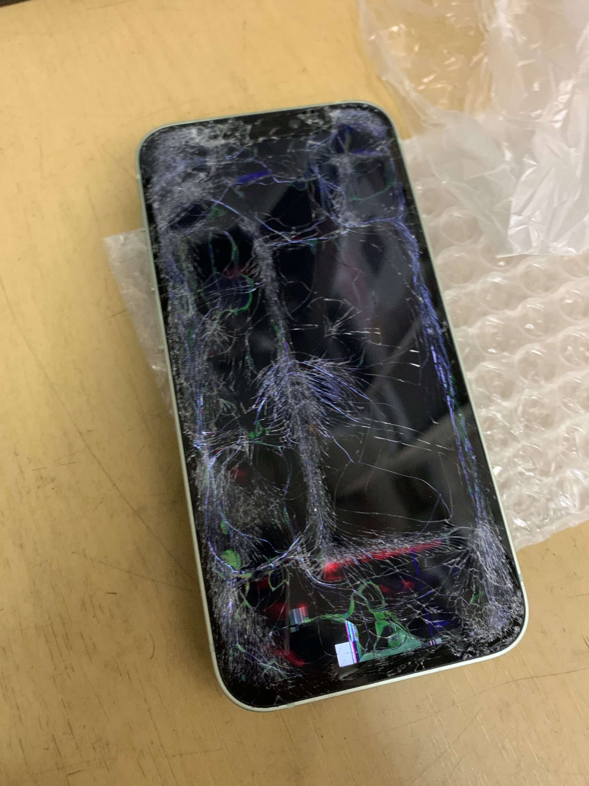 iPhone12mini 液晶交換【石神井公園店】