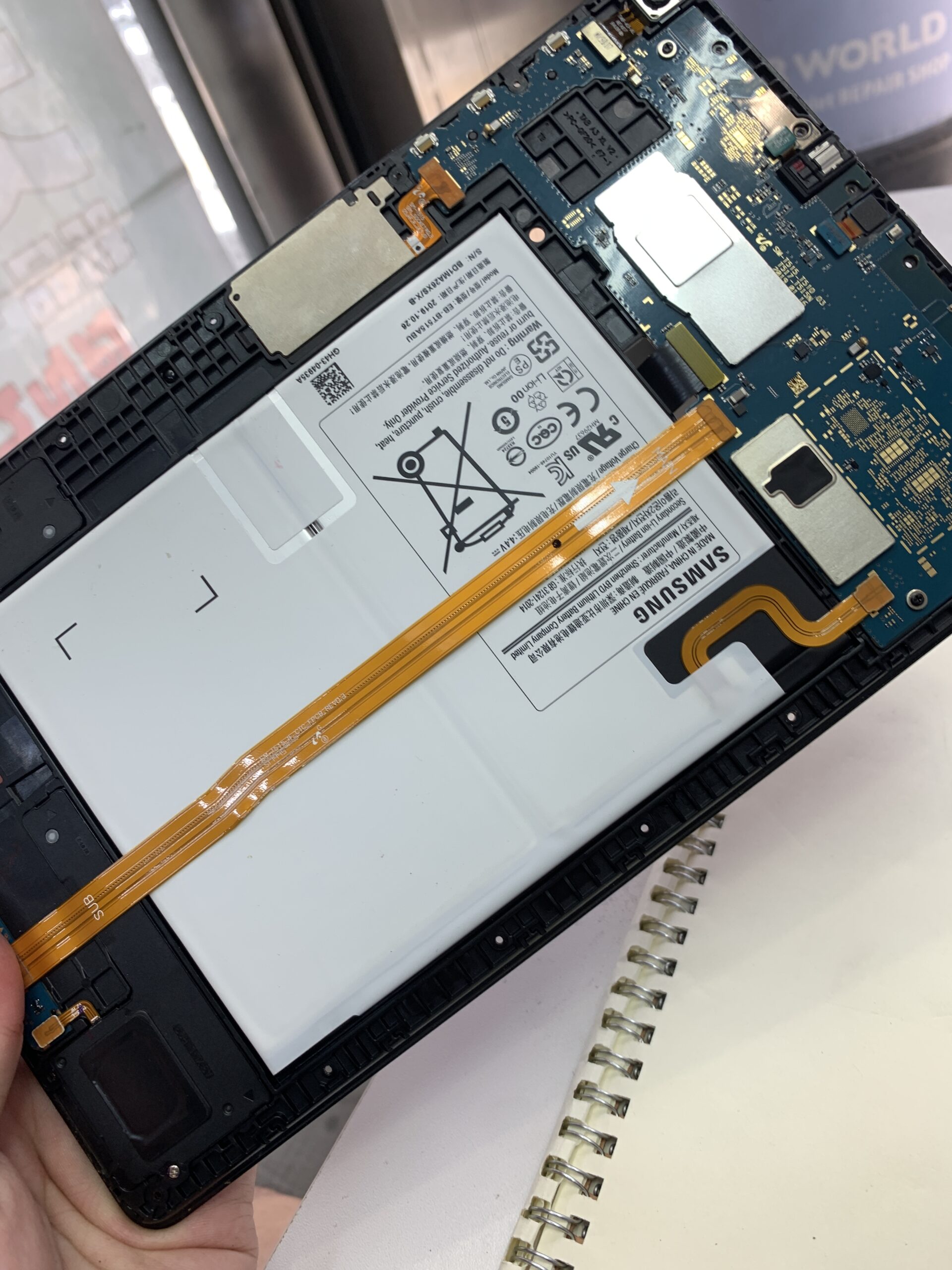 Galaxy Tab A 液晶交換【練馬店】