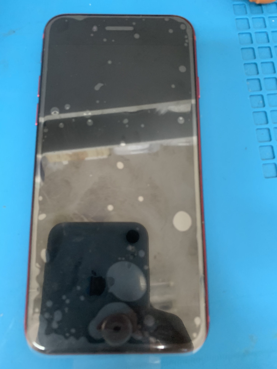 iPhoneSE3 パネル交換【東久留米店】