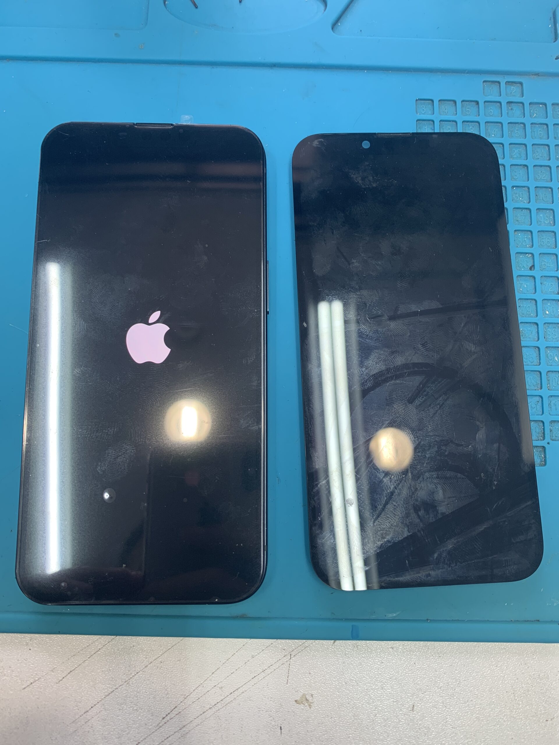 iPhone13 パネル交換【練馬店】
