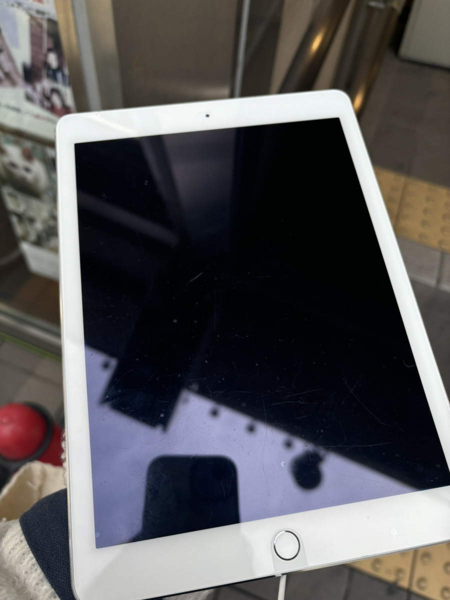 iPad Air2 バッテリー交換【大泉学園店】