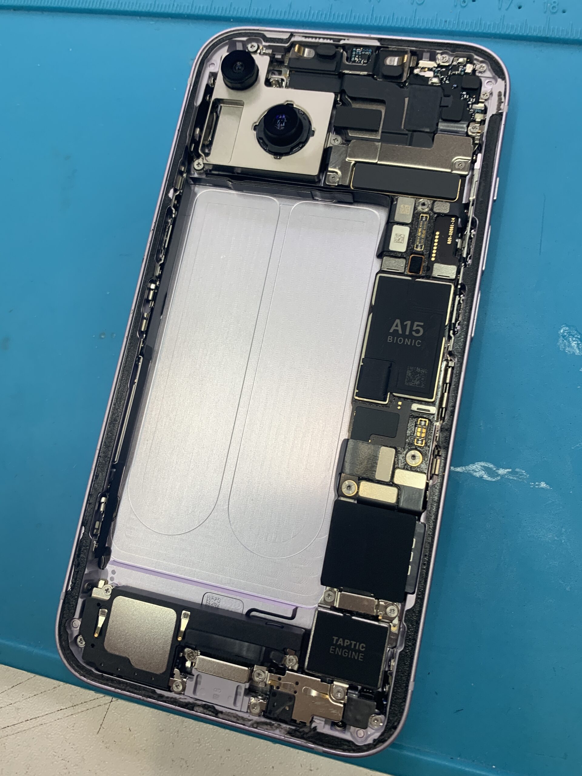 iPhone14 大容量バッテリー交換【石神井公園店】
