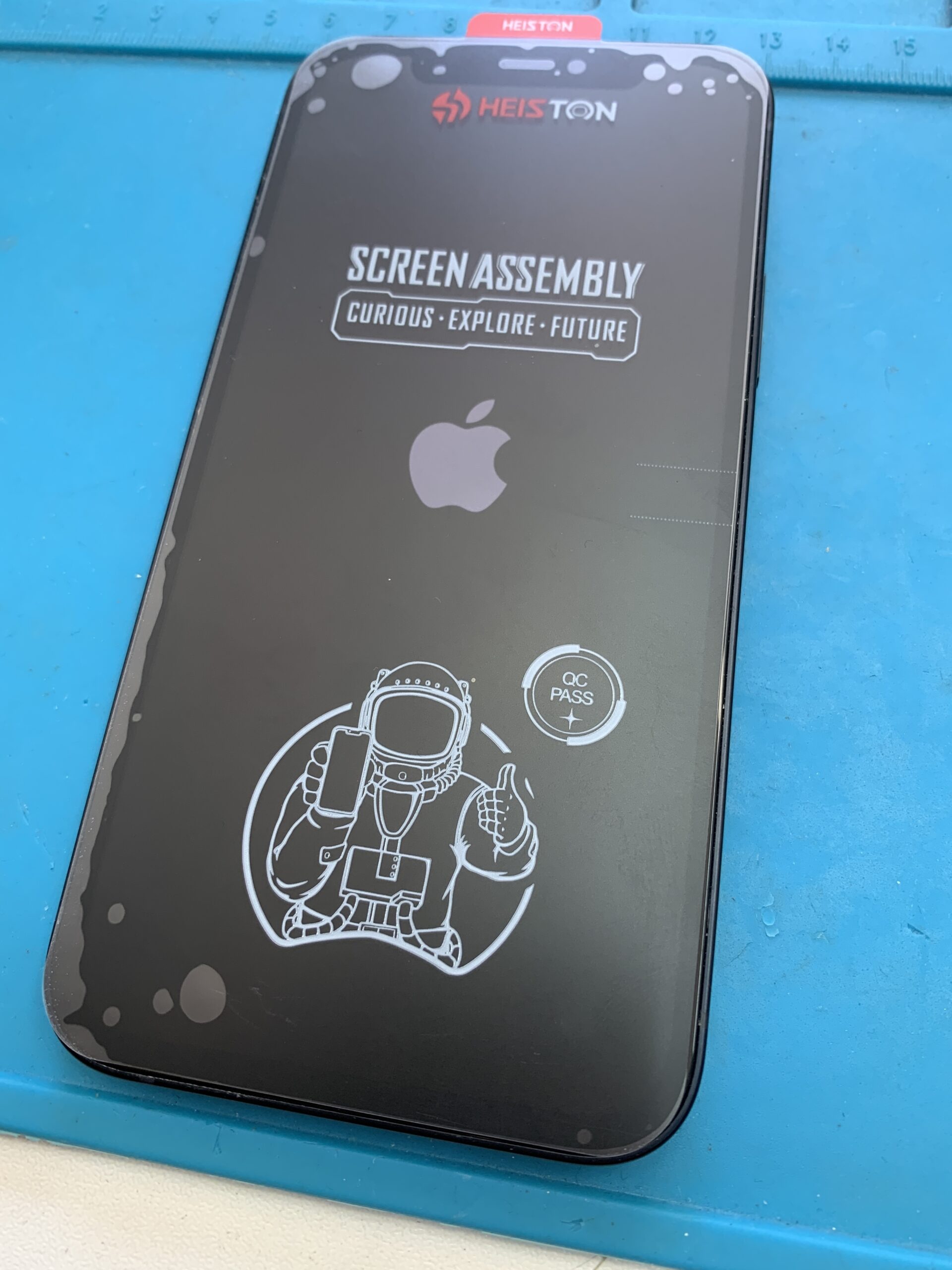 iPhone12 液晶交換【練馬店】