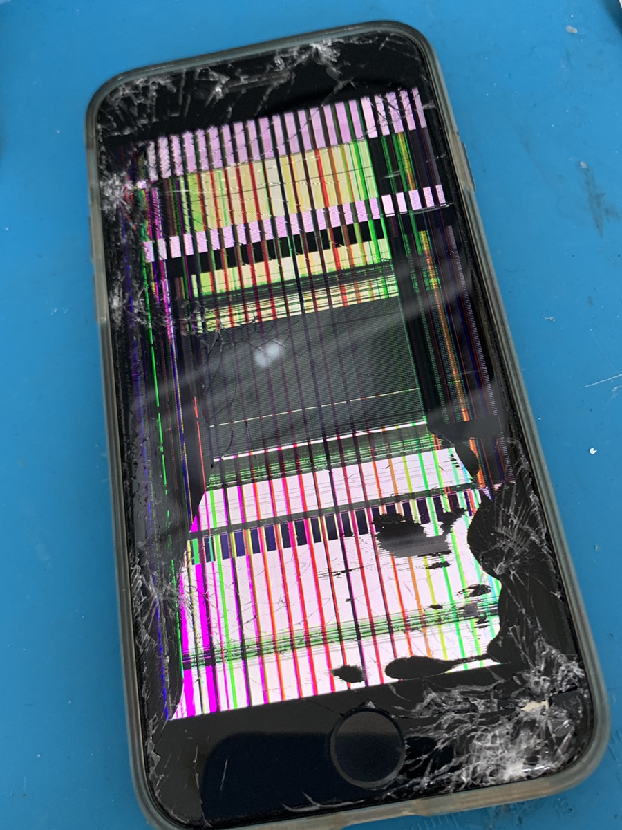 iPhoneSE3　液晶交換【ひばりヶ丘店】