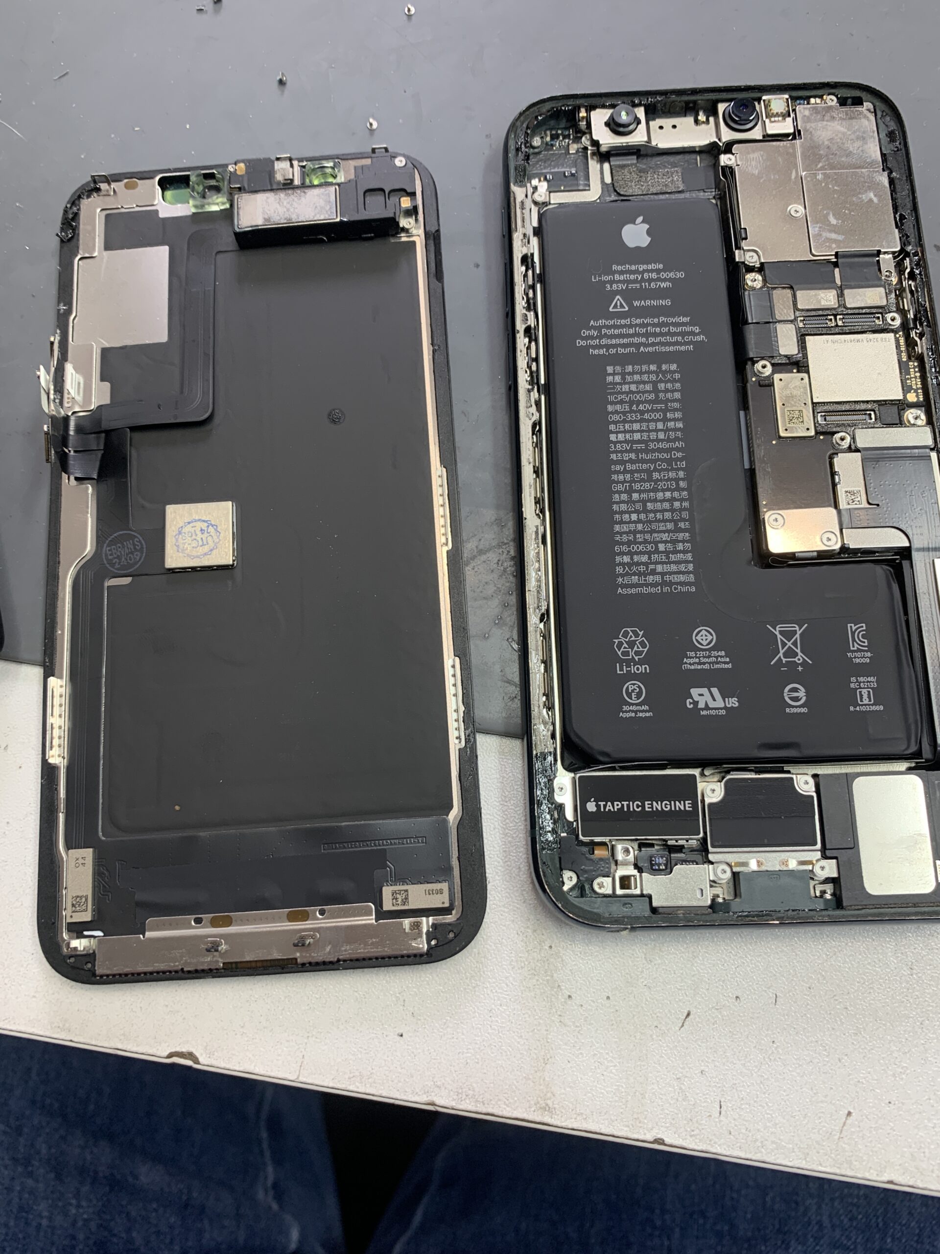 iPhone11Pro 液晶交換【練馬店】