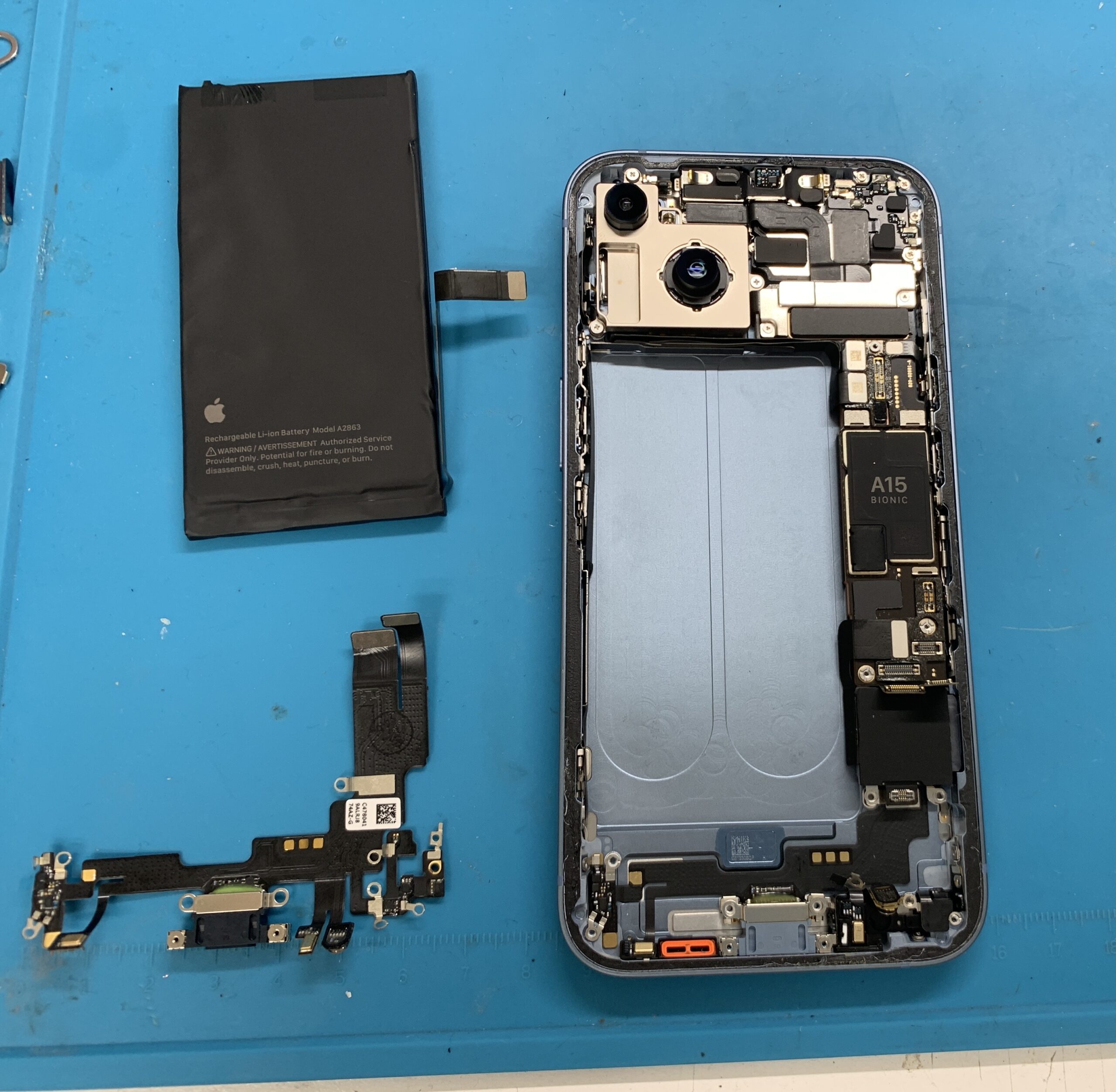 iPhone14 充電不良修理【ひばりヶ丘店】