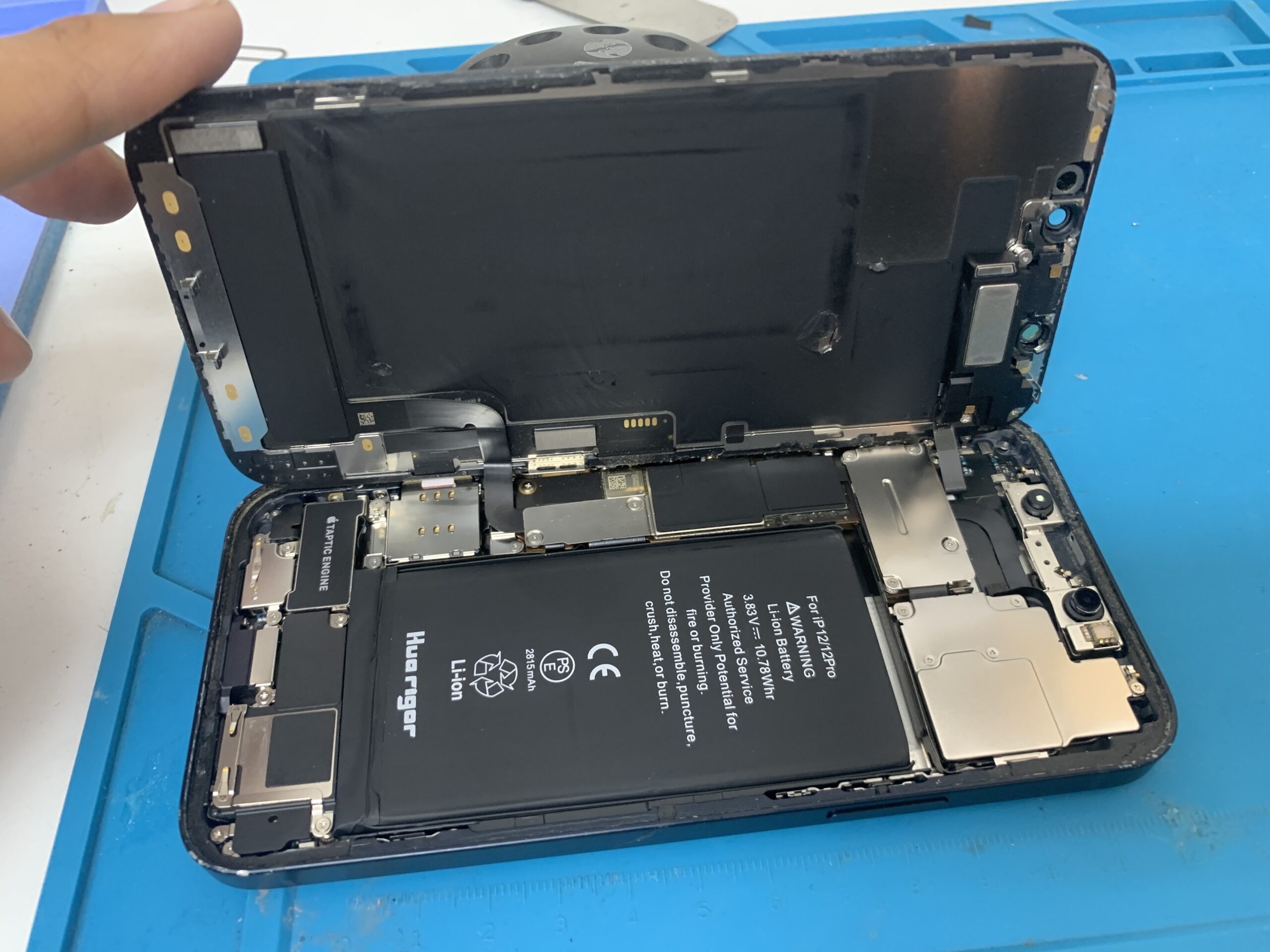 iPhone12　起動不良修理【ひばりヶ丘店】