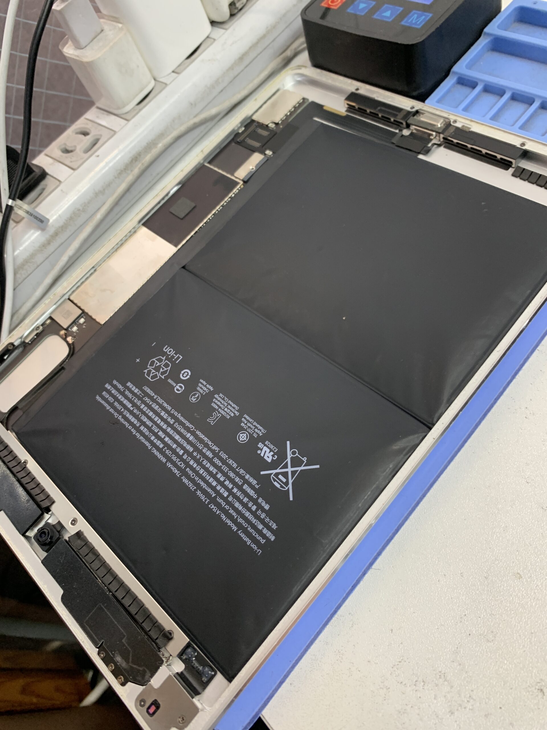 iPad Air2 バッテリー交換【大泉学園店】
