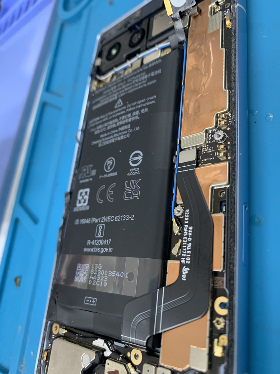 Pixel7a バッテリー交換【大泉学園店】