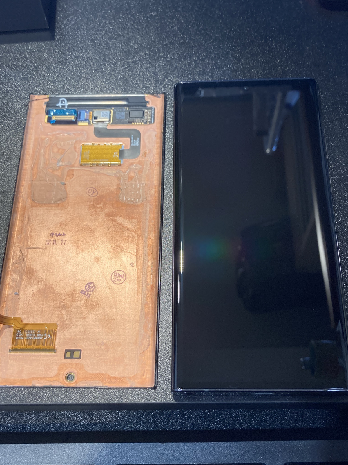 【自由が丘】Galaxy S22 Ultra の画面交換修理！！