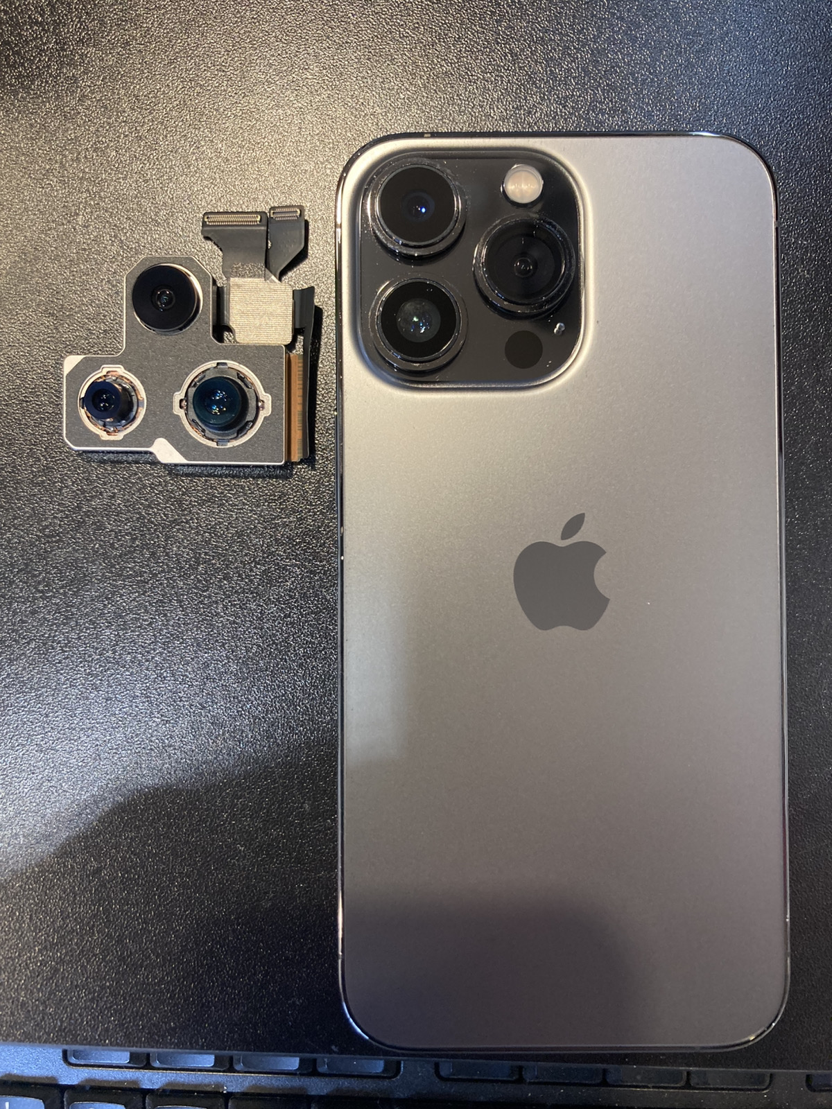 【自由が丘】iPhone 13Pro カメラ修理！