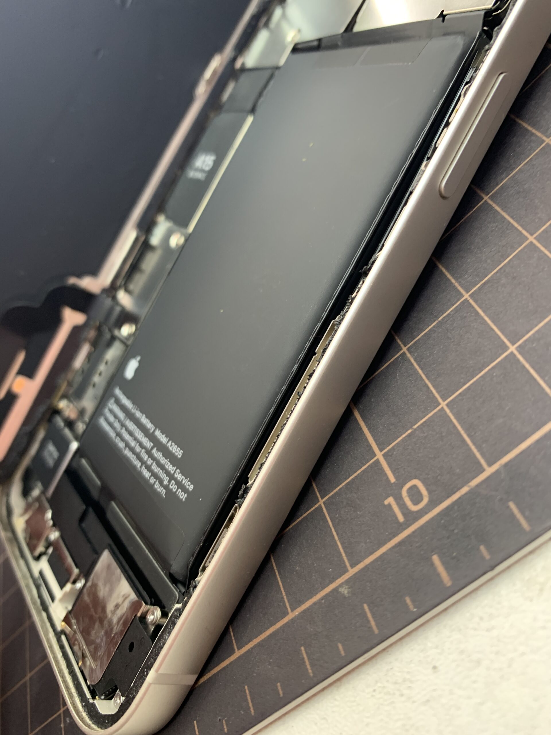 iPhone13 バッテリー交換【練馬店】