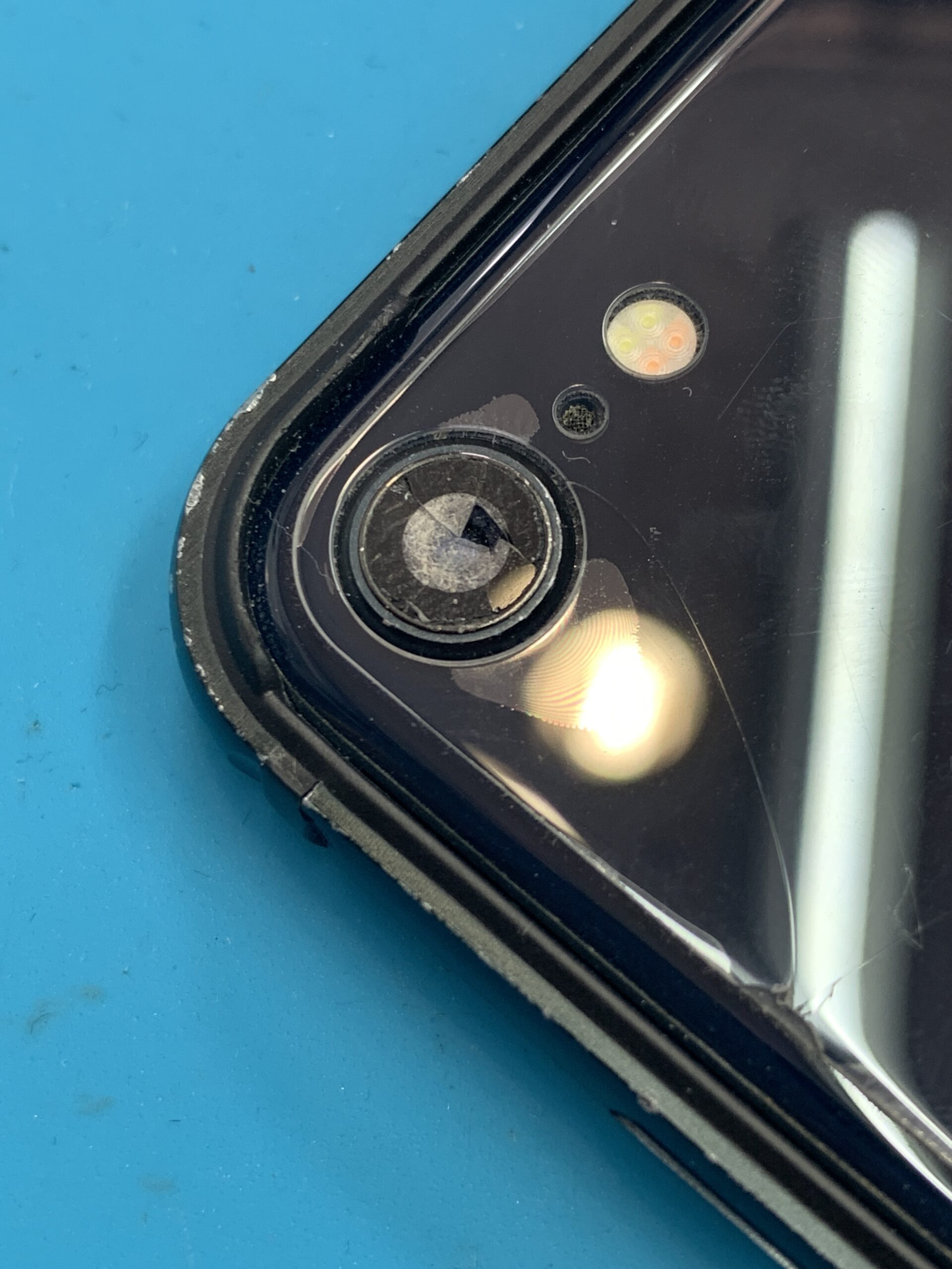 iPhoneSE3 カメラレンズ交換【練馬店】