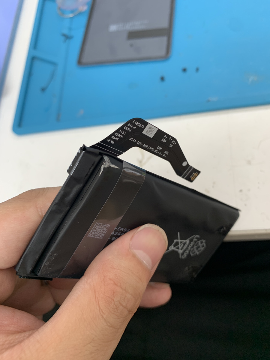 スマホ修理 pixel7a バッテリー交換【大泉学園店】