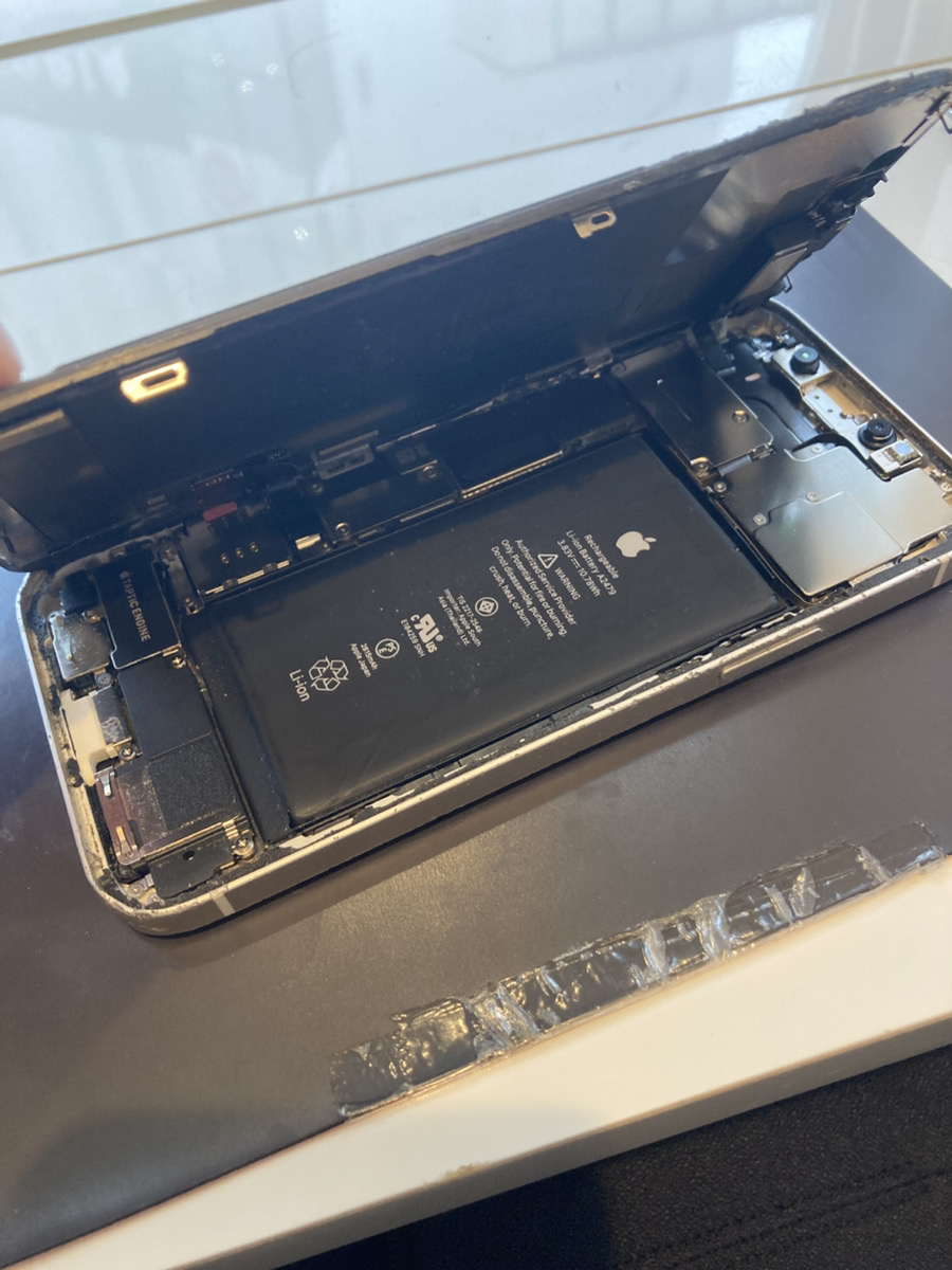 iPhone 12の水没修理、承りました！【溝の口店】
