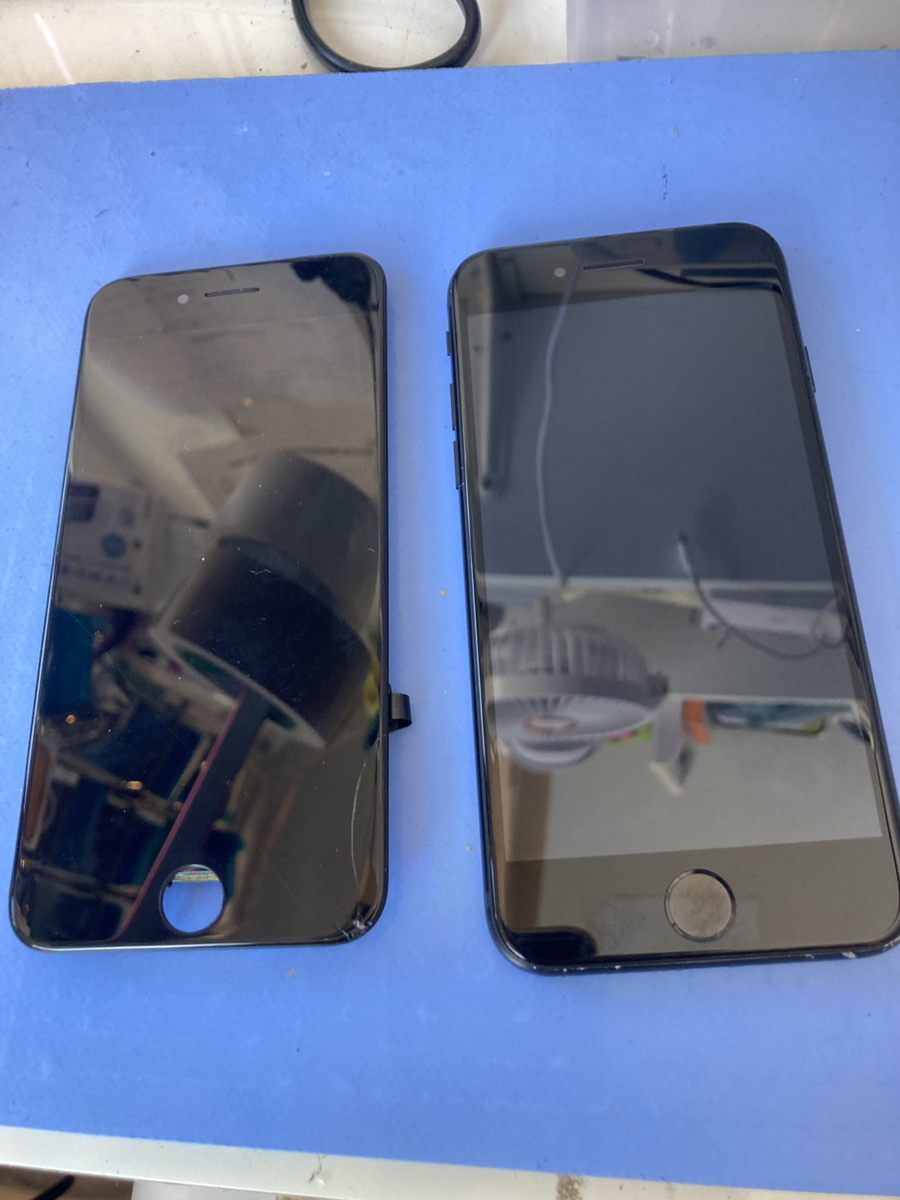 iPhone SE3　画面割れ修理！【溝の口店】