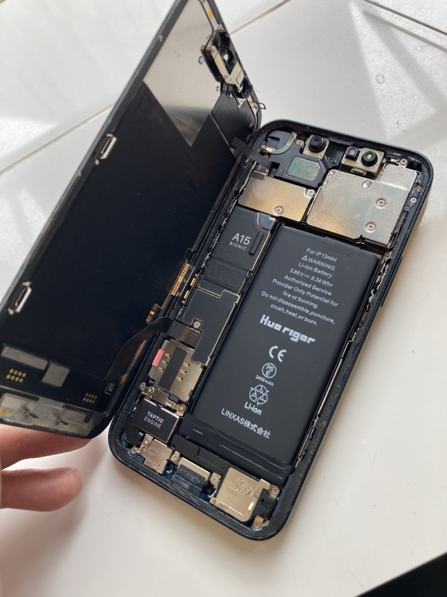 iPhone 13mini　水没修理を承りました！【溝の口店】