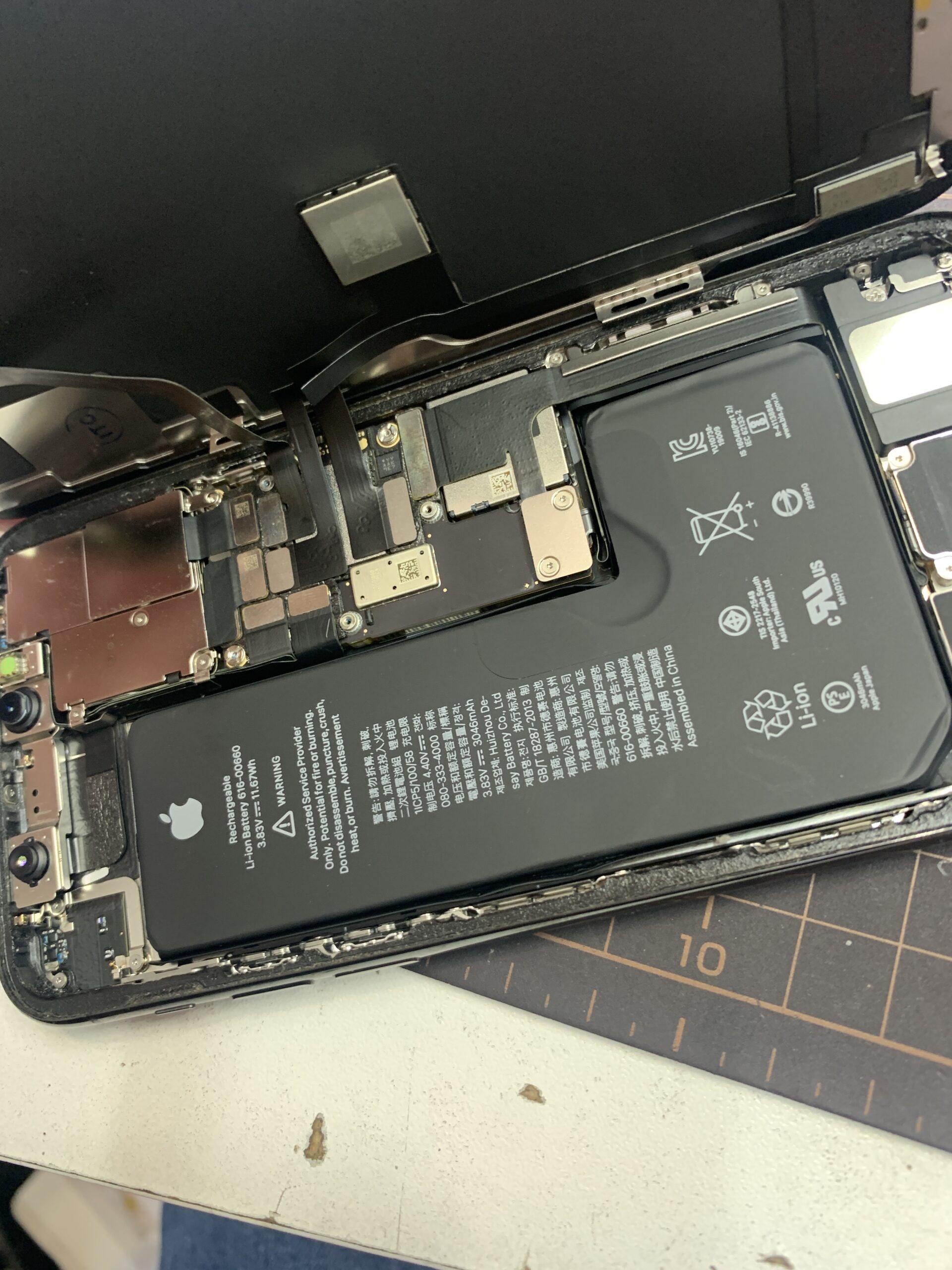 【iPhone修理】液晶交換で快適な操作を取り戻そう！【石神井公園店】
