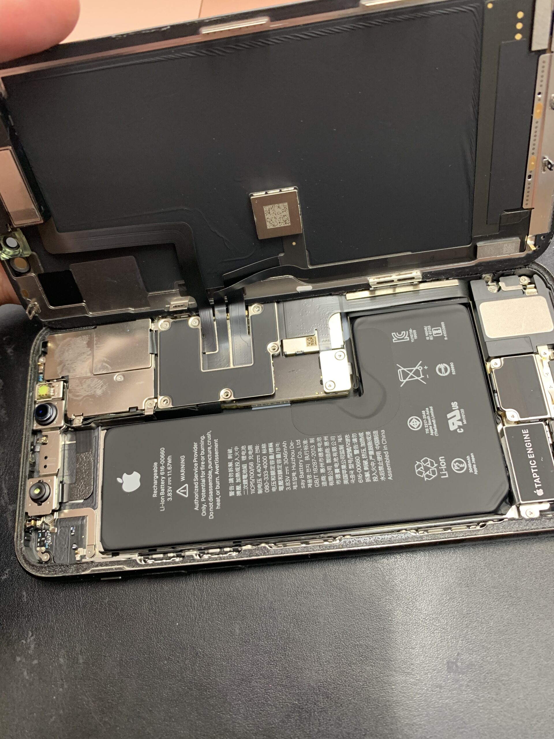 iPhone即日修理！データそのまま最短15分対応可能【練馬店】