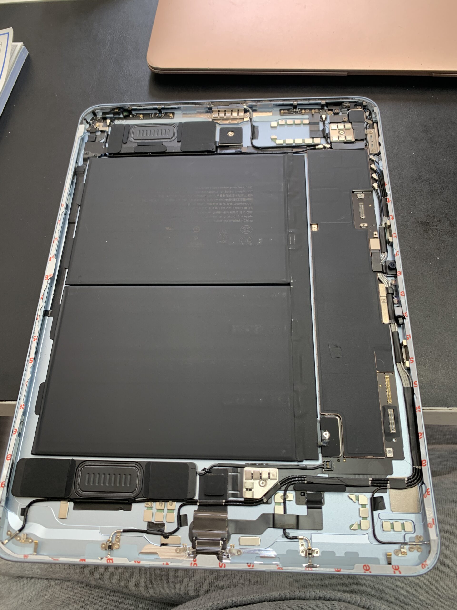 【iPad修理ブログ】液晶割れ・バッテリー交換は即日対応可能！練馬店