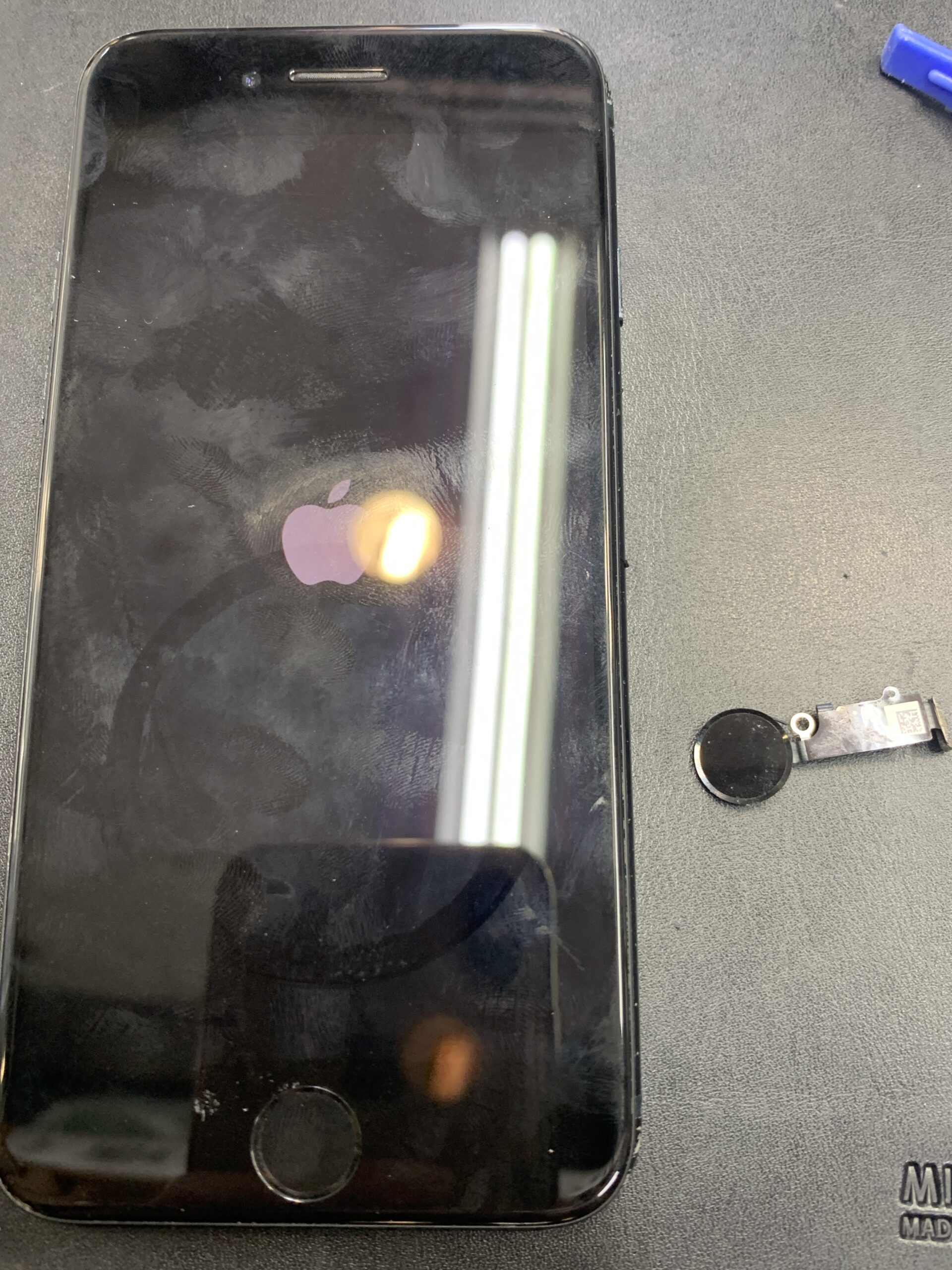 iPhoneのホームボタン修理について