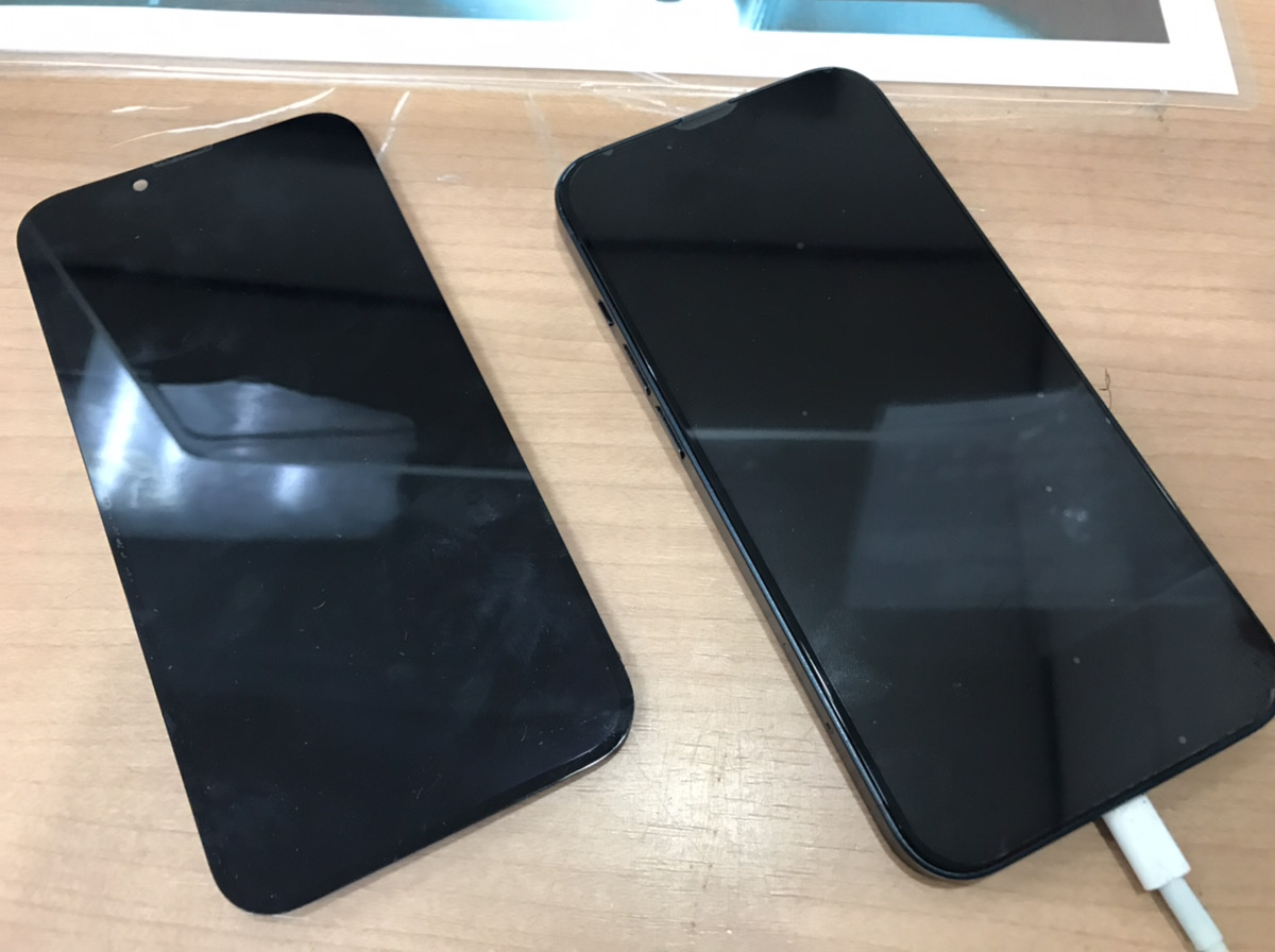 iPhone 13 液晶交換　【RepairWorld本厚木店】