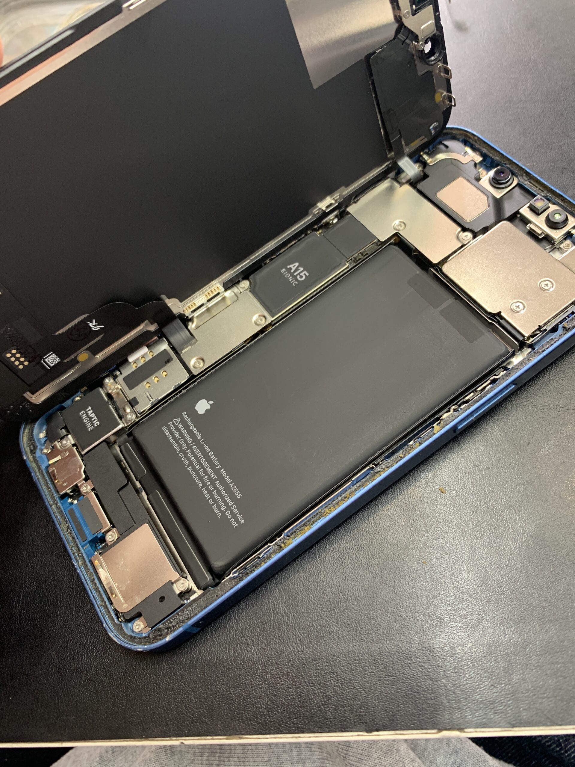 📱iPhone13液晶交換修理承ります！【石神井公園店】