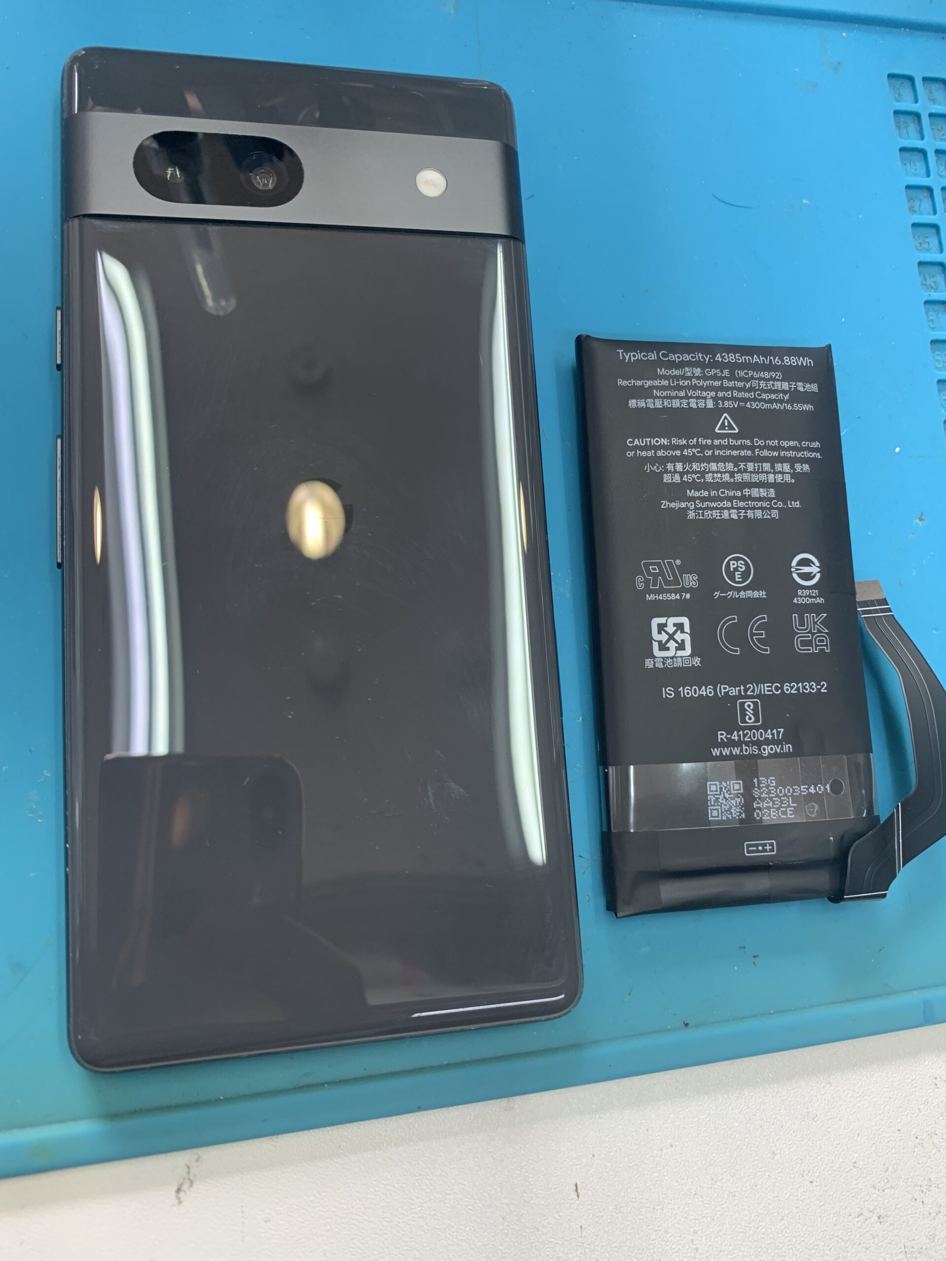 Pixel 7a バッテリー交換修理【練馬店】