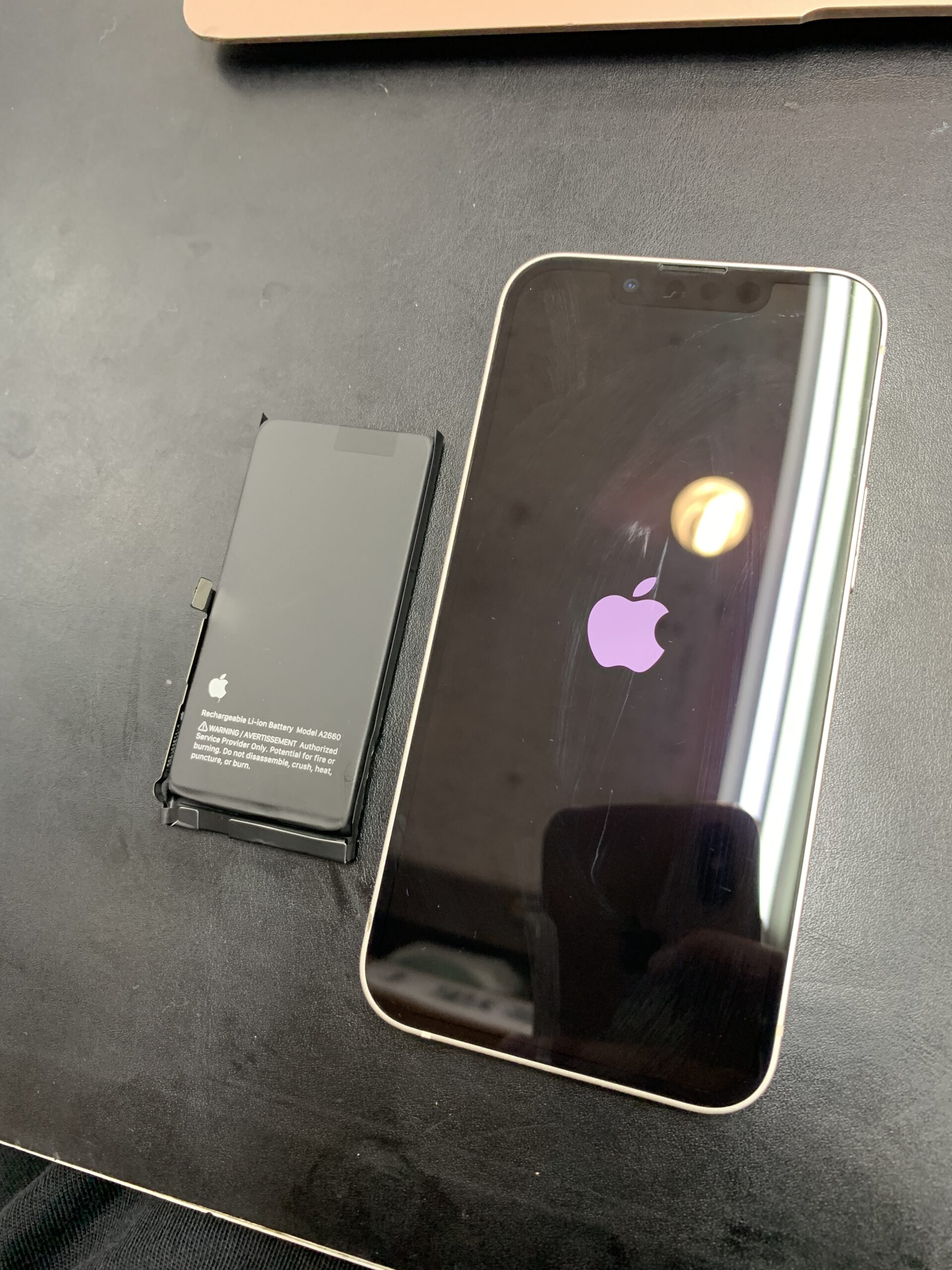 【練馬店】iPhone13 miniのバッテリー交換を行いました！