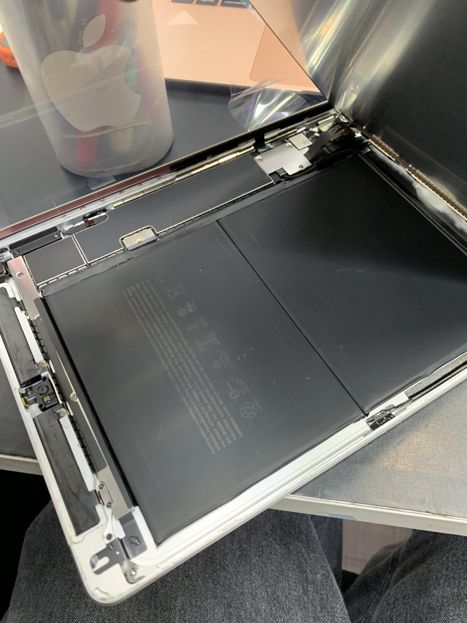 【iPad 第8世代】画面割れも即日解決！練馬店