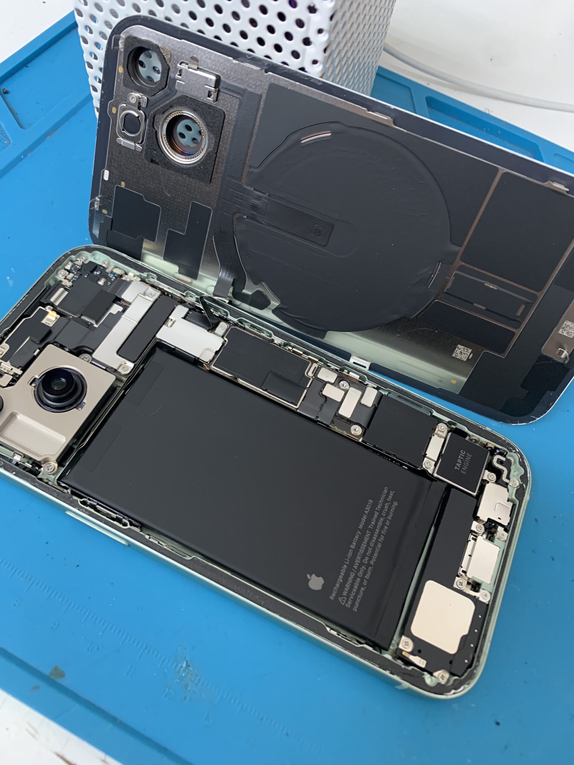 🔋iPhone15 バッテリー劣化でお困りではありませんか？【大泉学園店】