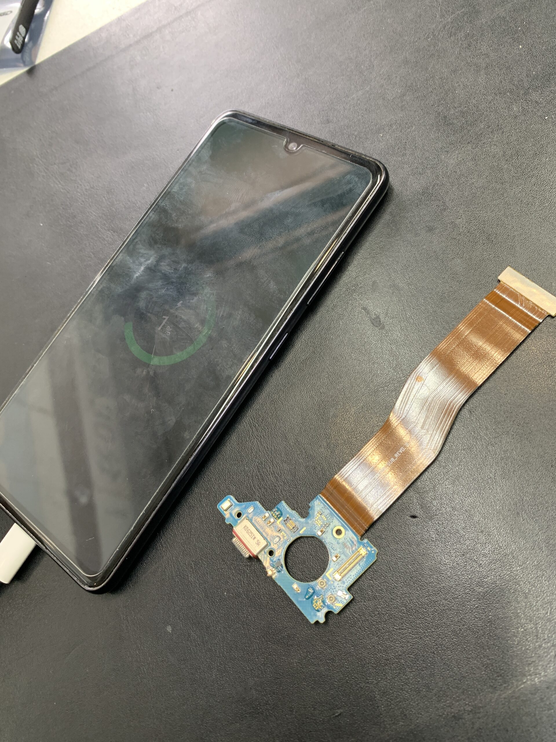 Galaxy 充電不良もお任せください！【石神井公園店】