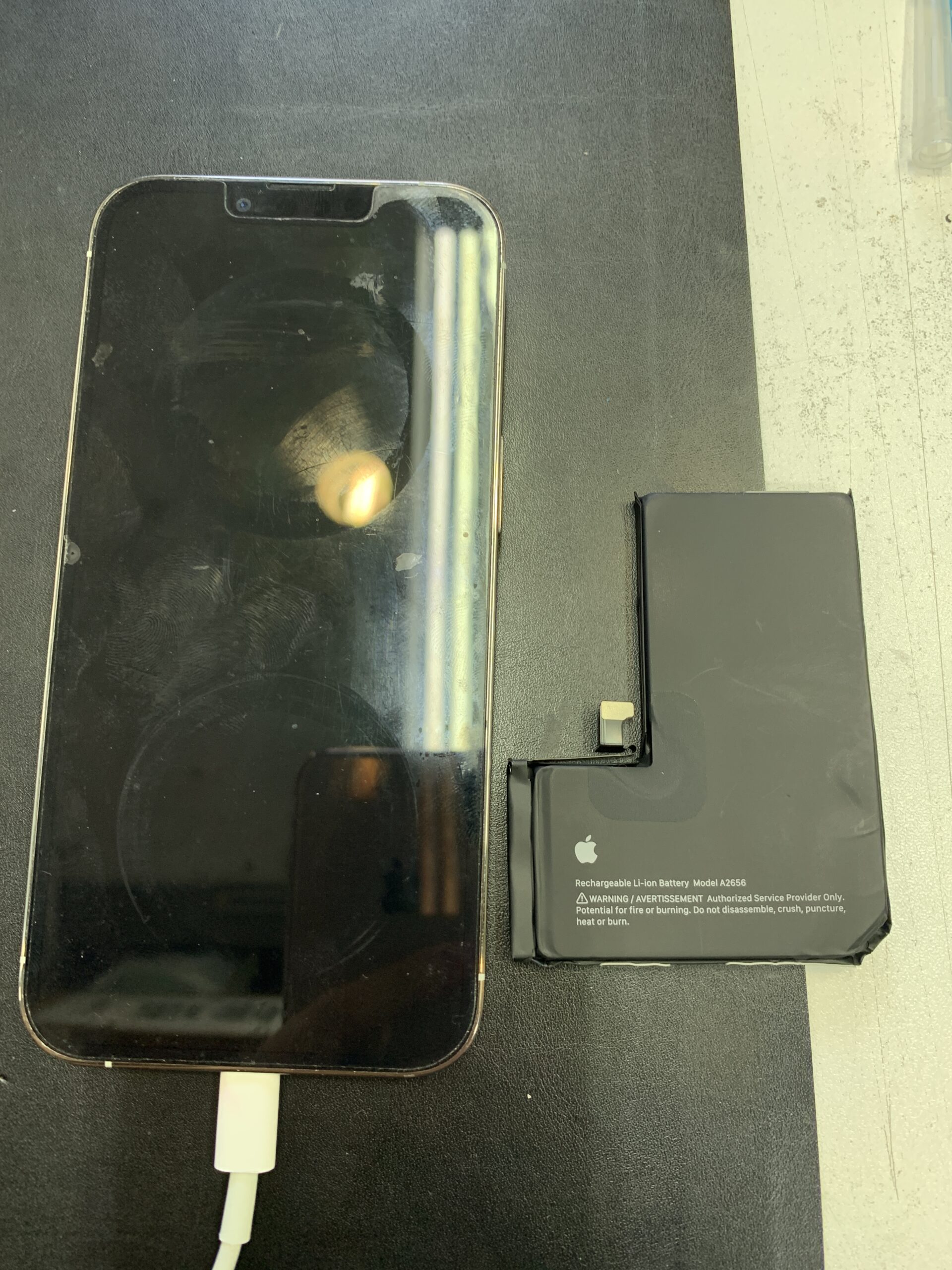 iPhone 13 Pro バッテリー交換【練馬店】