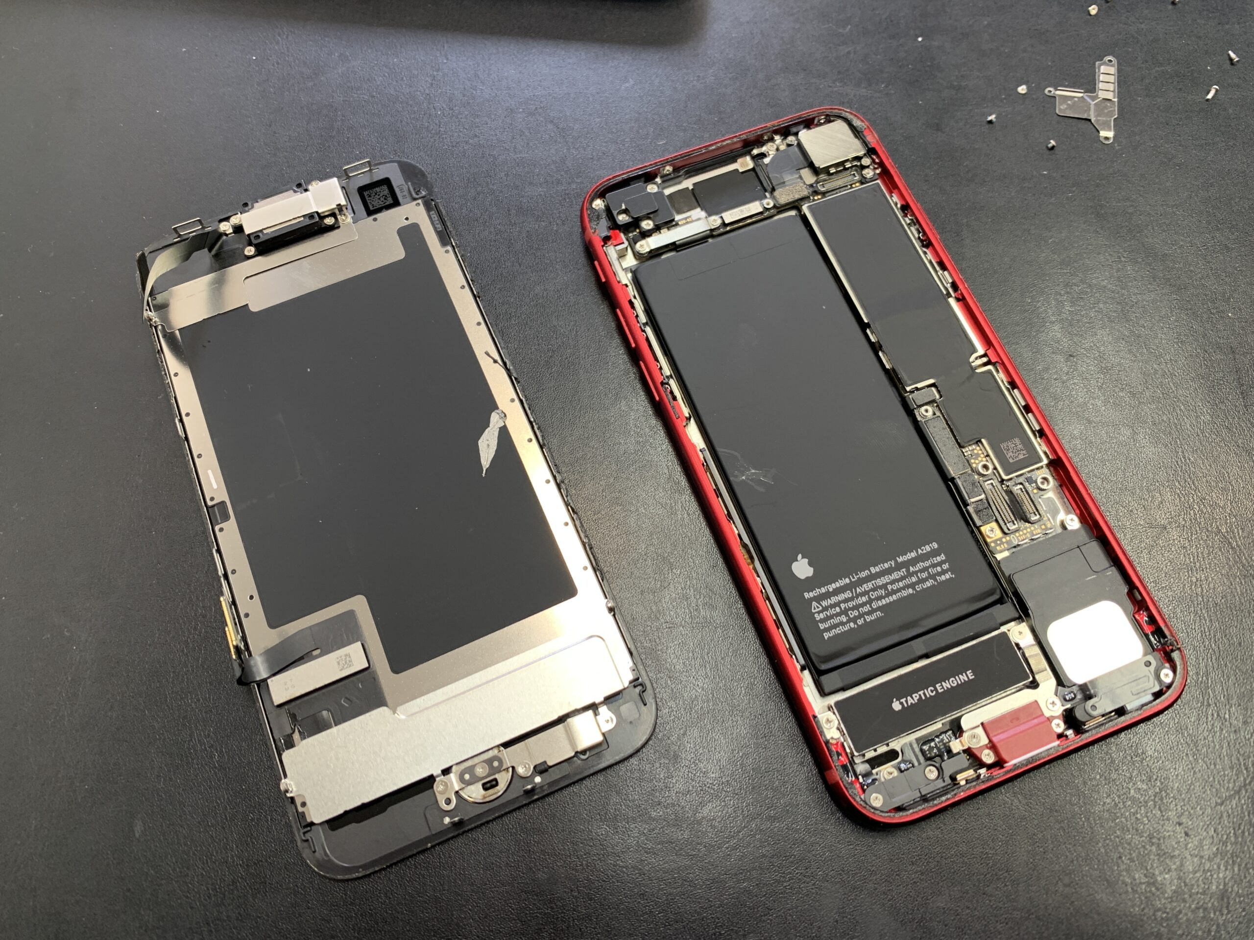 iPhone SE3　大容量バッテリー📱【練馬店】