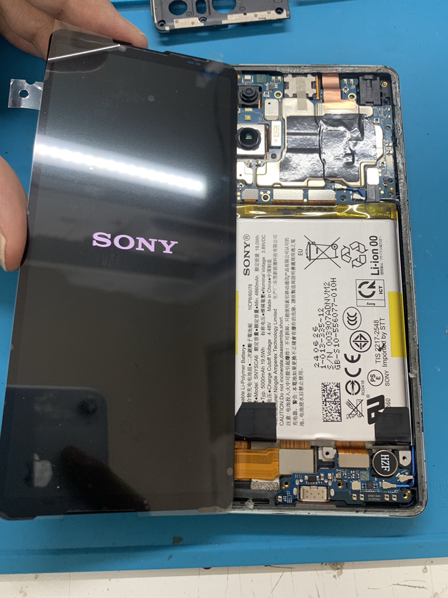 Xperia10Ⅵ液晶交換【大泉学園店】
