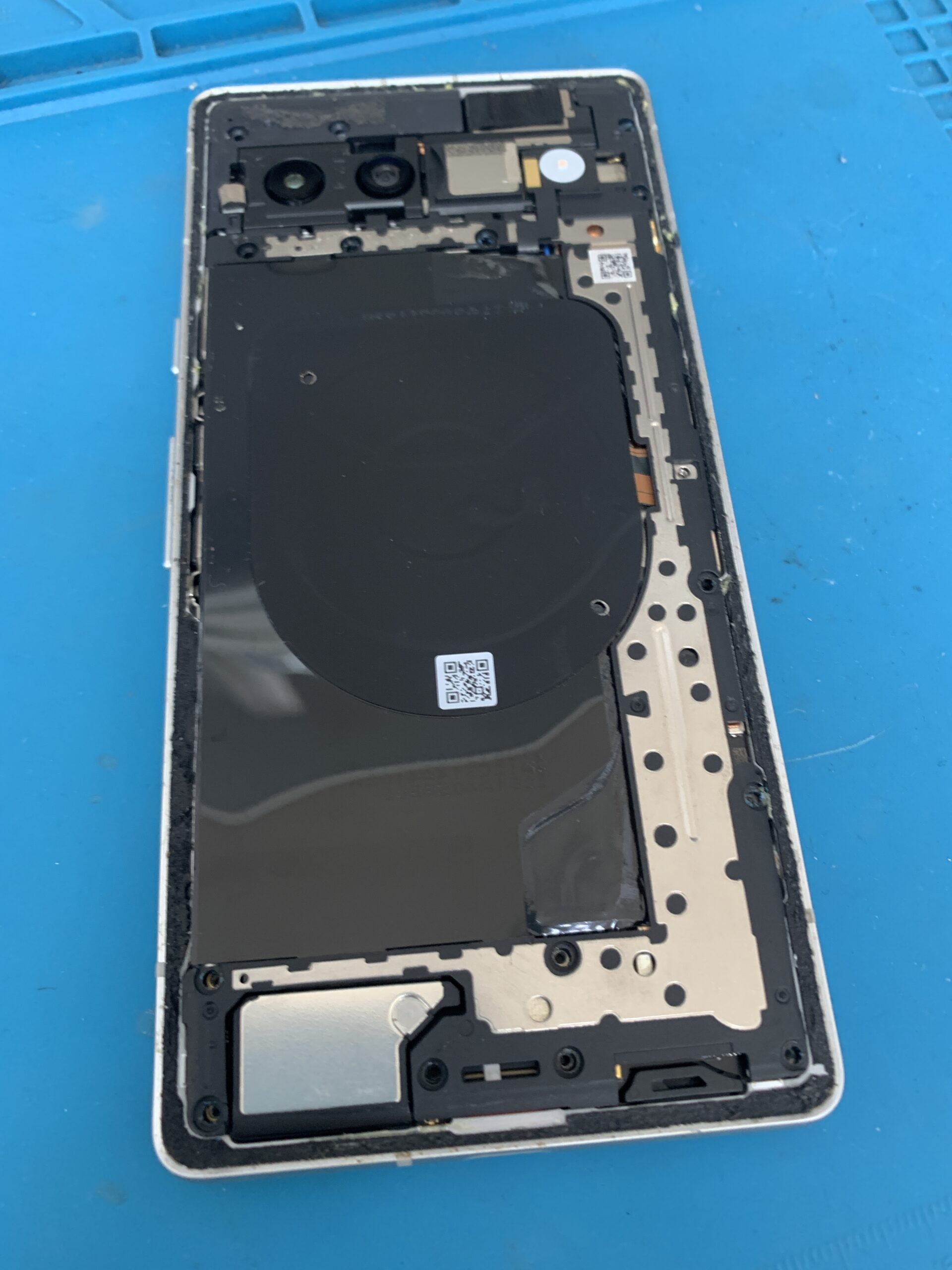 Pixel 7a 液晶割れ・タッチ不良の修理も対応中【東久留米店】