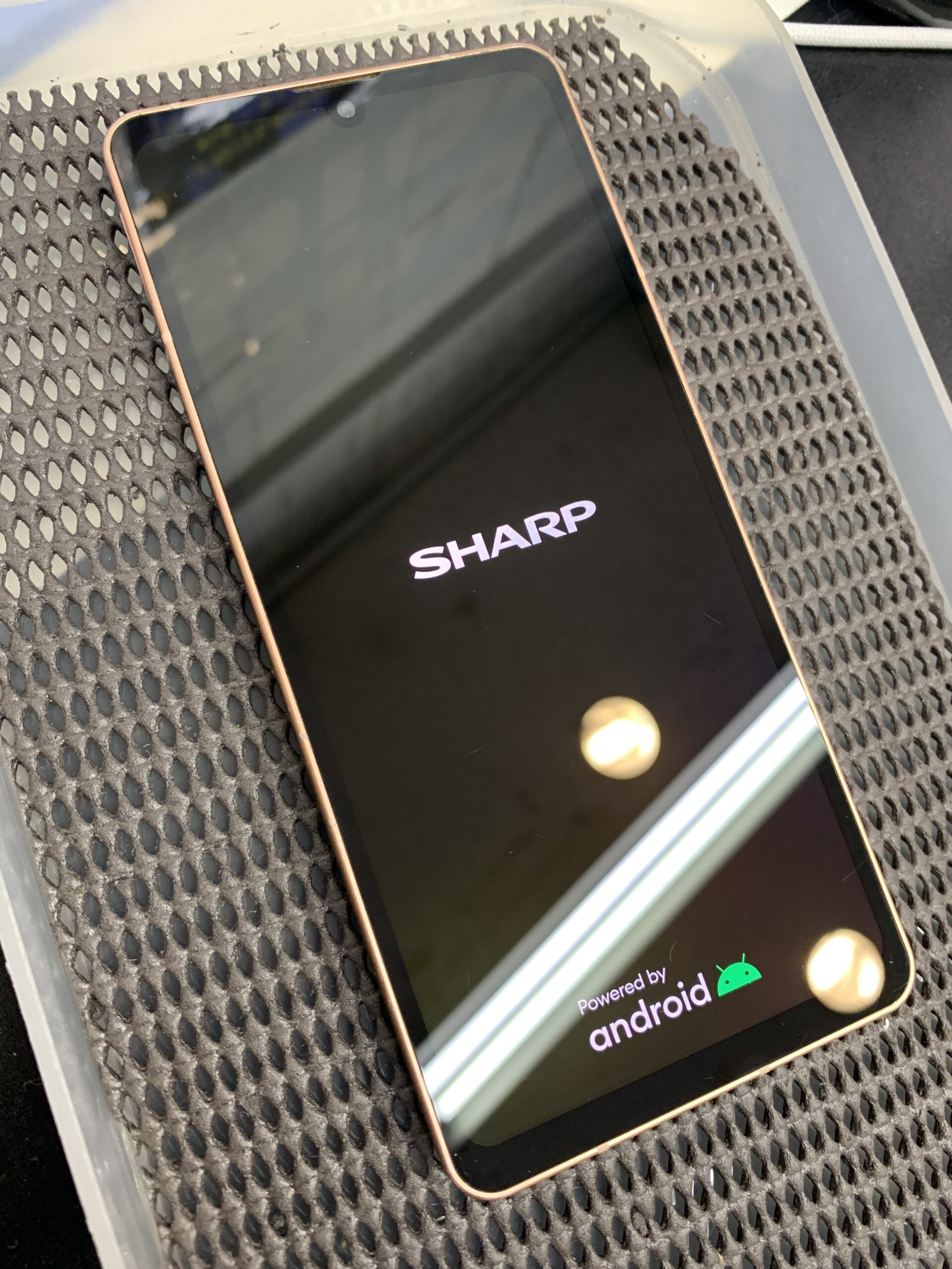 AQUOS 画面修理も即日対応！【石神井公園店】