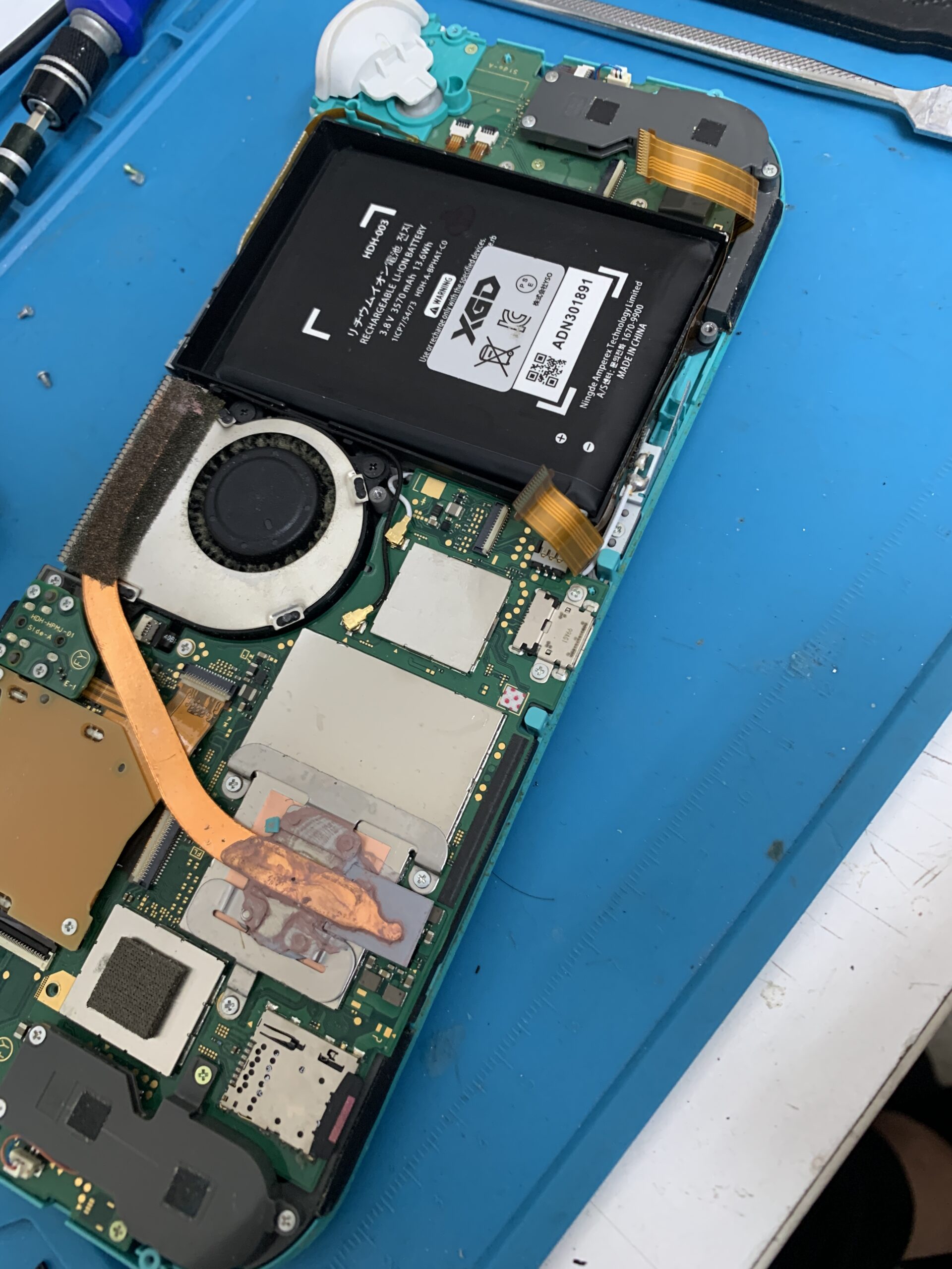 Switch Lite バッテリー交換対応中！【東久留米店】