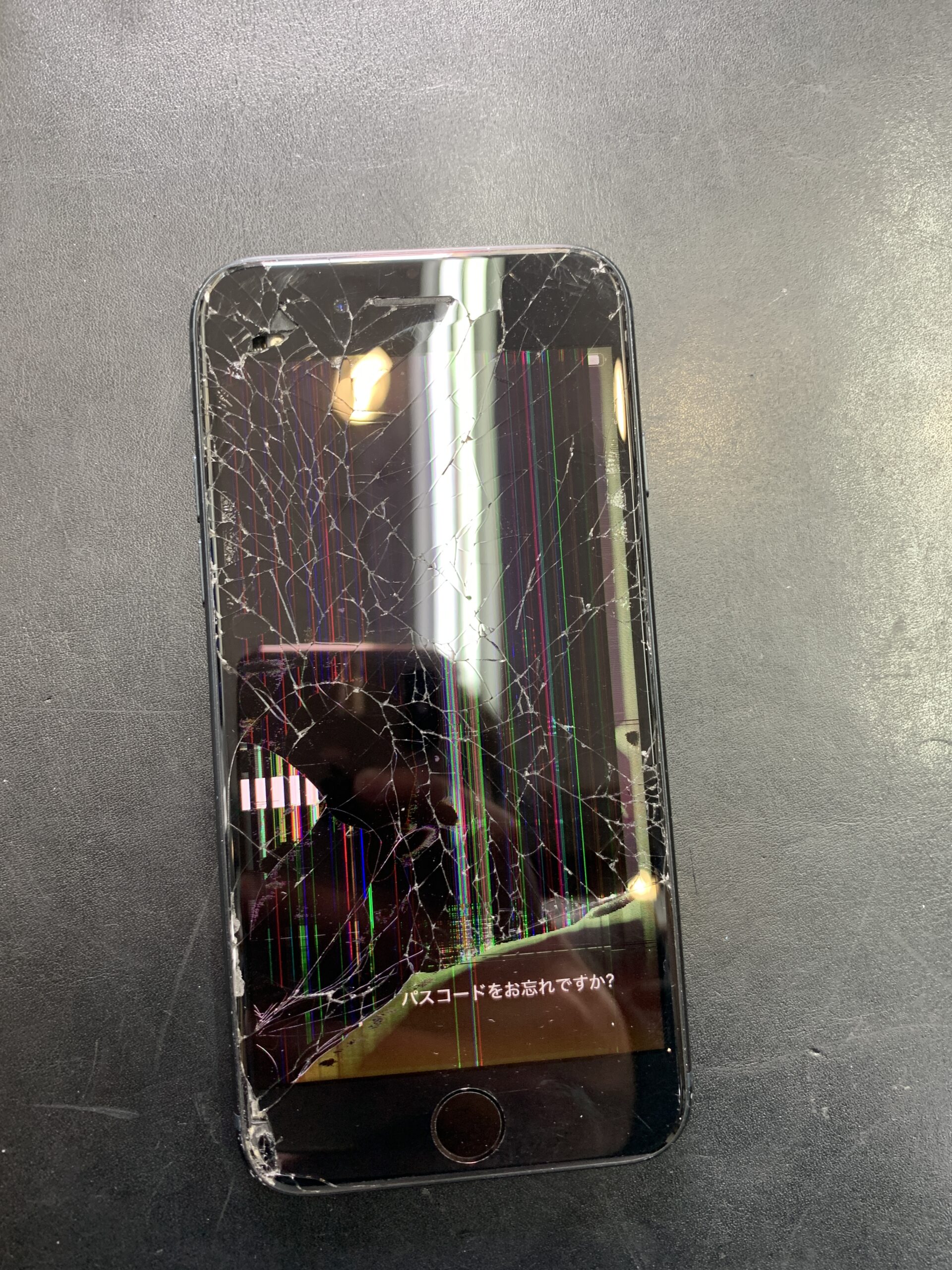 iPhoneSE3 画面修理も即日対応中！【練馬店】