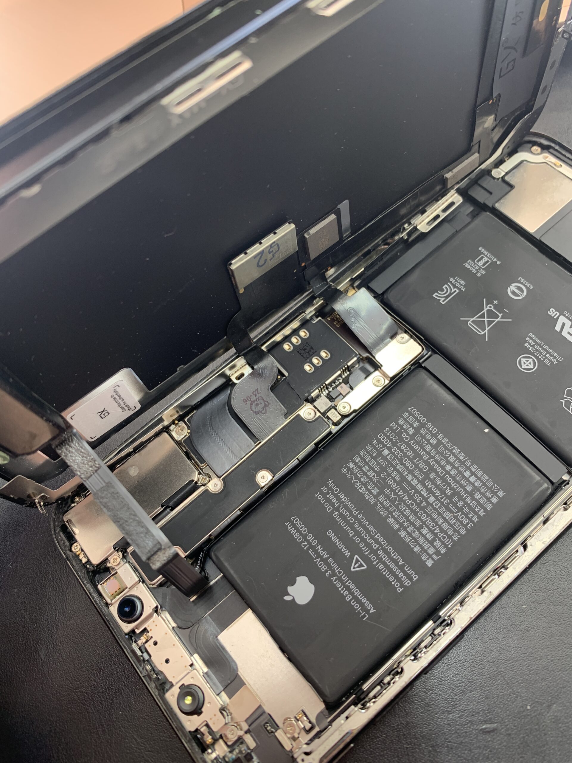 iPhone Xs Max 液晶交換なら当店へ！【練馬店】