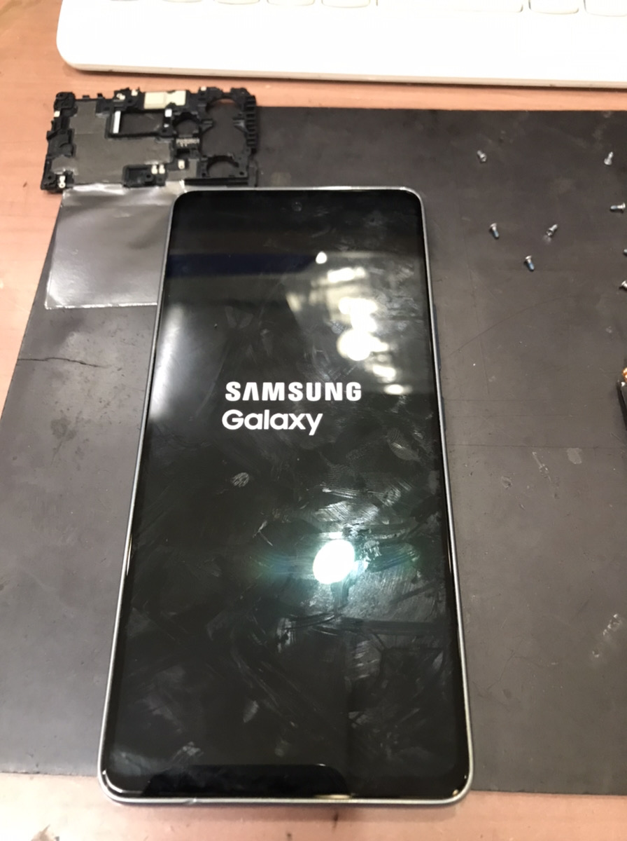 Galaxy A53 5Gのバッテリー交換