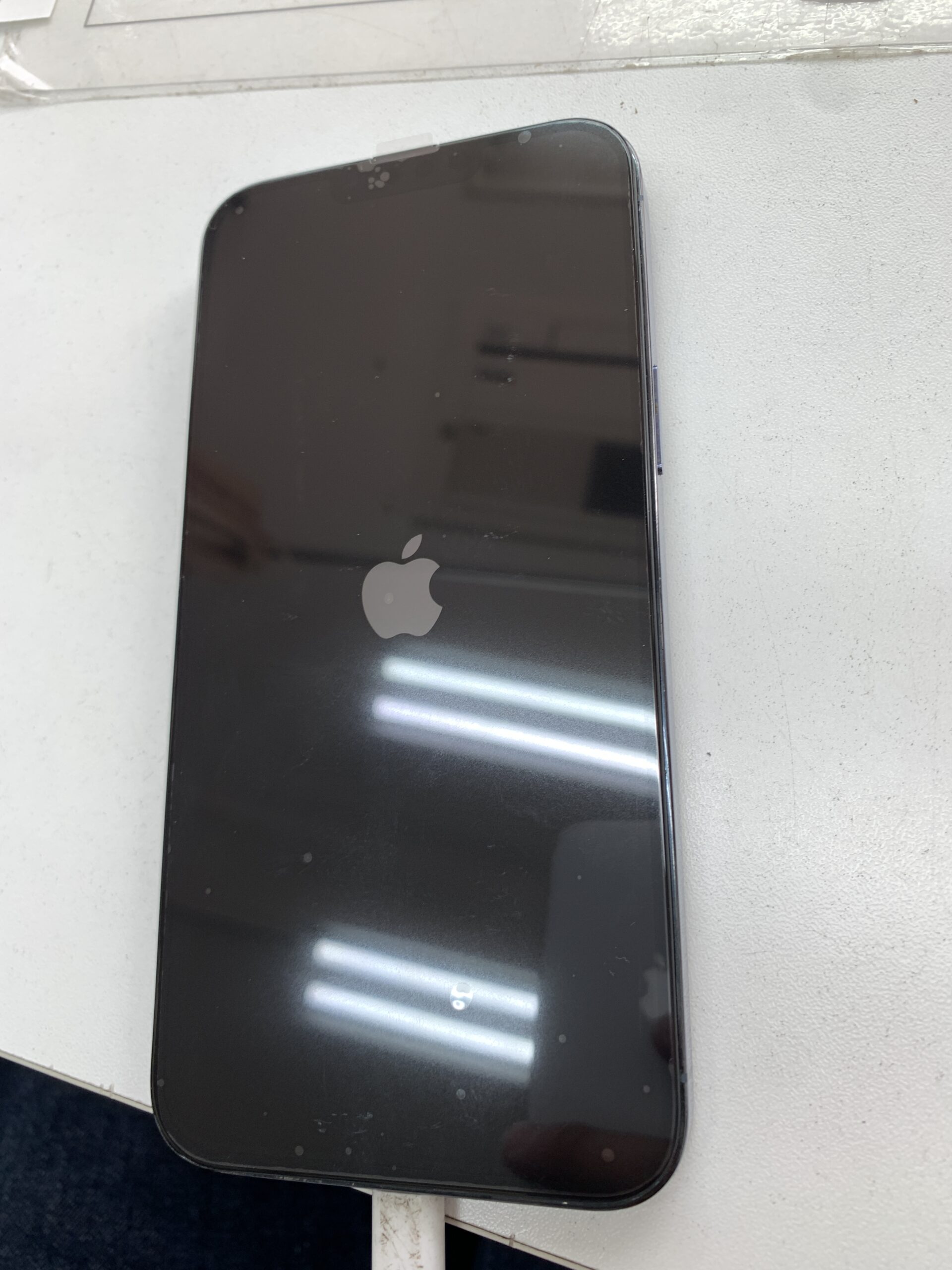 iPhone13ProMax画面修理のご紹介！【東久留米店】