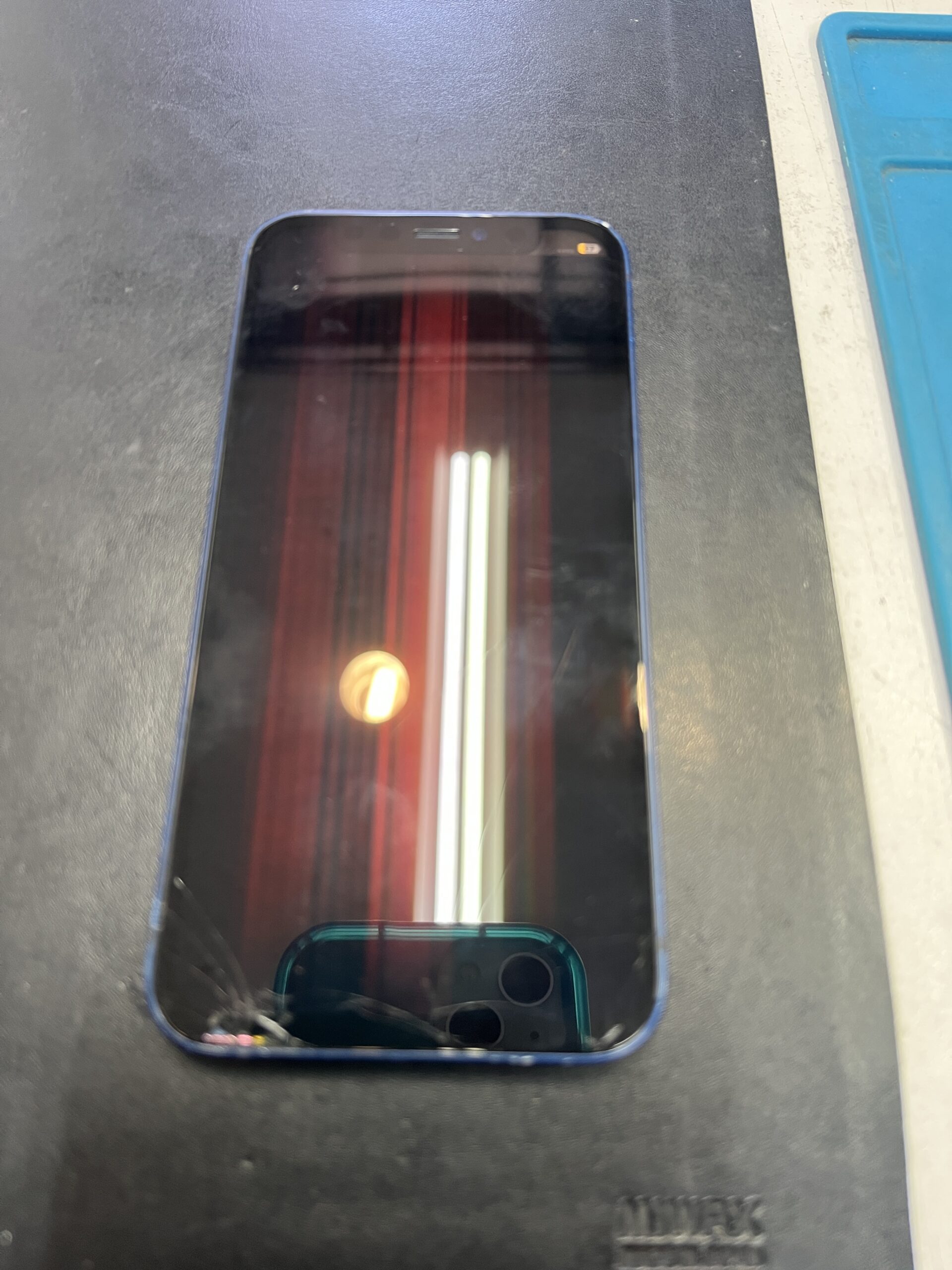 iPhone12miniの画面修理 お任せください【石神井公園店】